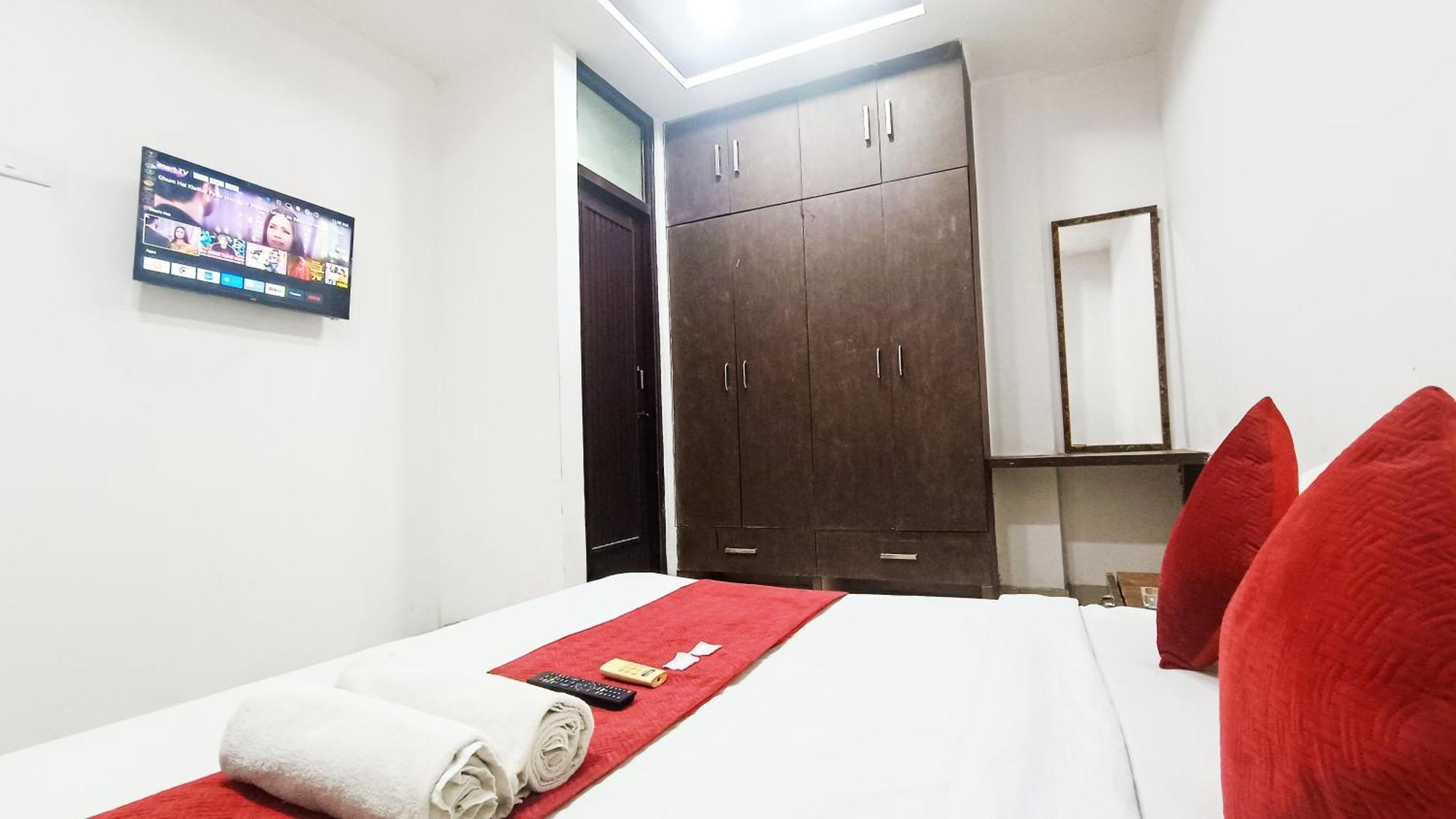 Hotel Maharaja By The Premium