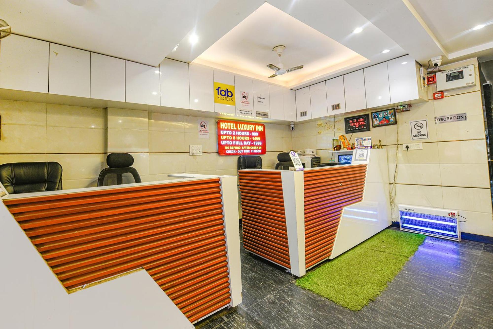 Fabhotel Luxury Near Adarsh Nagar Metro 3* Delhi (National Capital Territory of India)