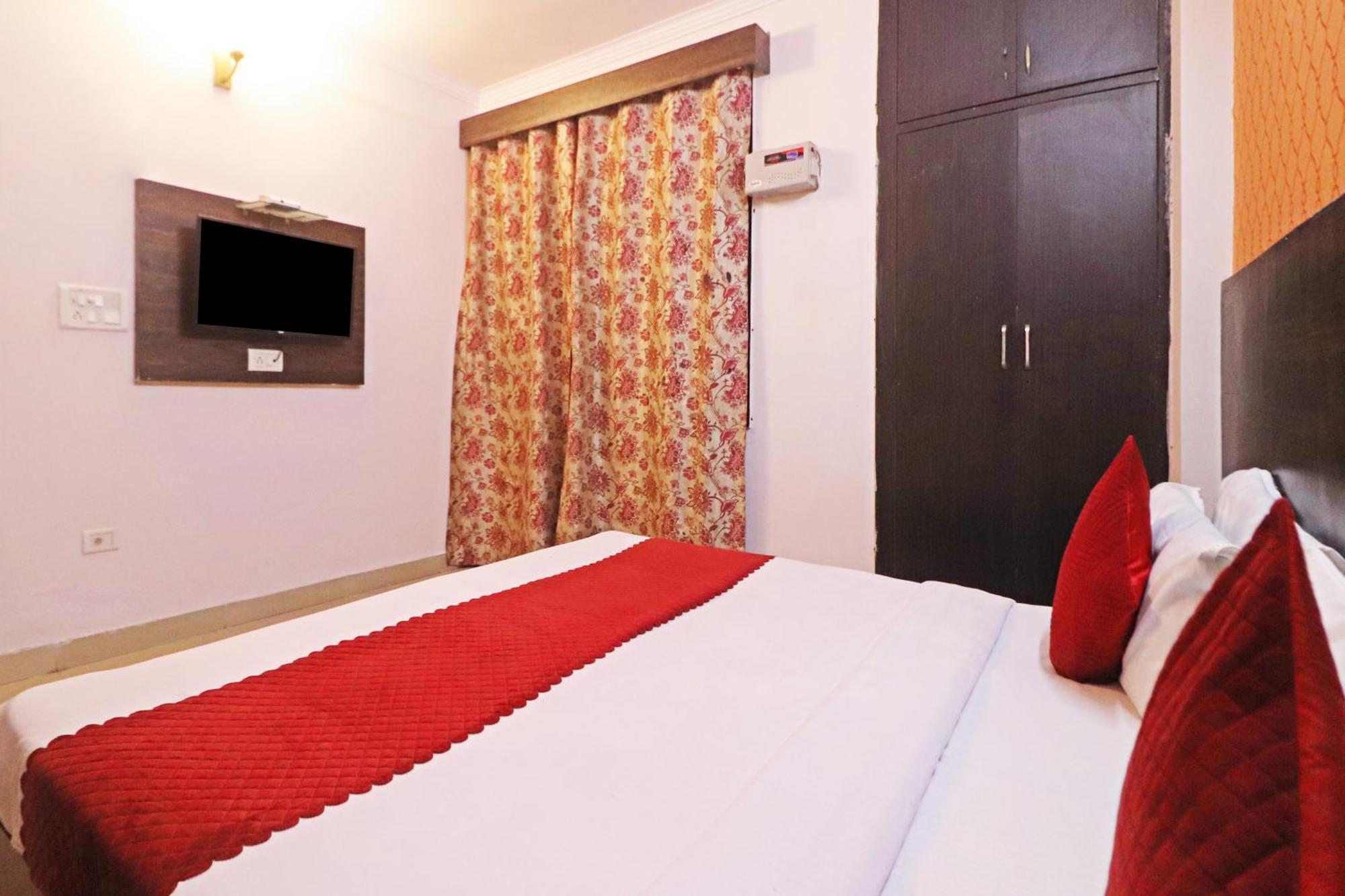 Hotel The Nines By The Premium 3*