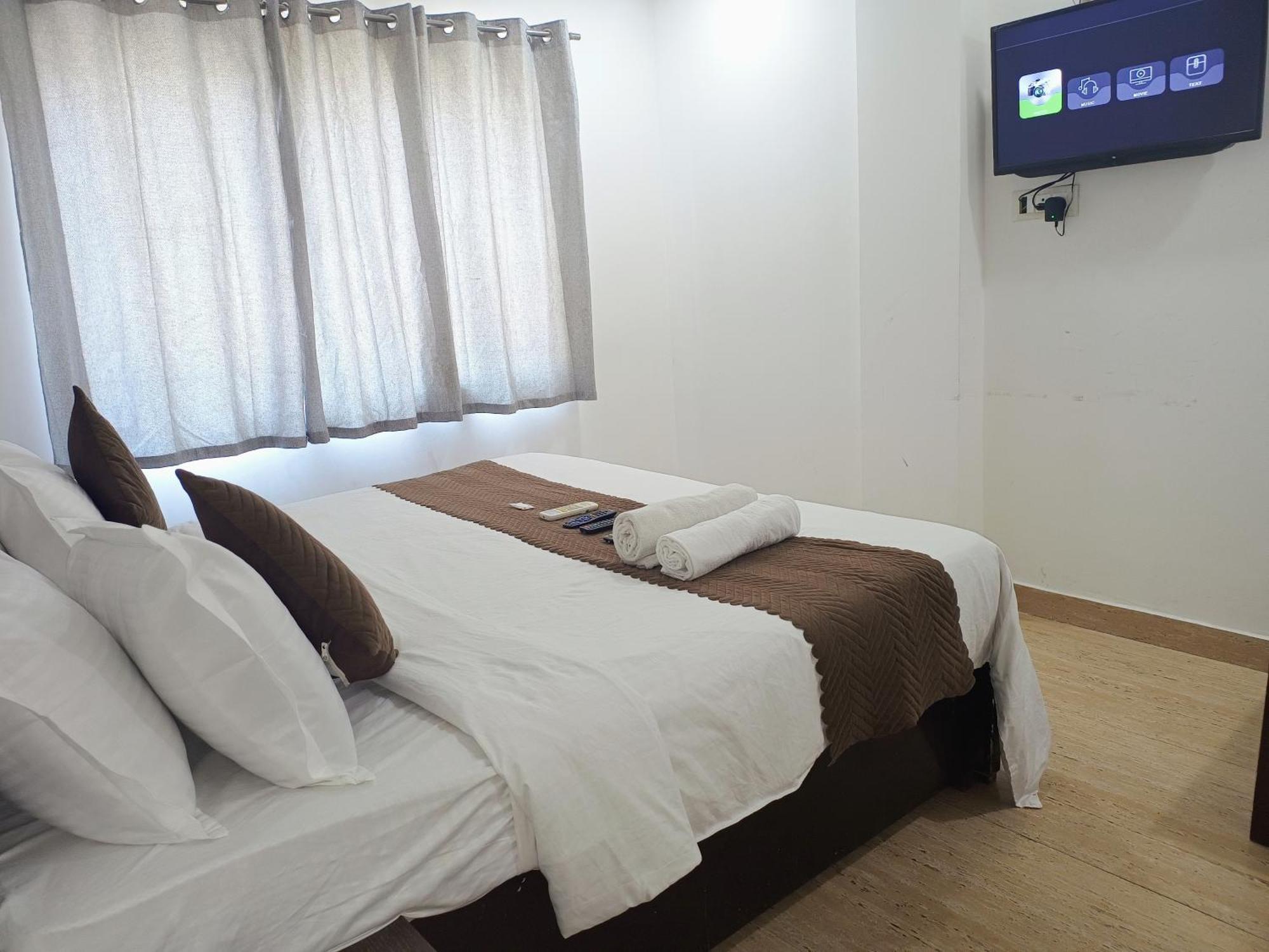 Hotel Crystel Residency By Premium New Delhi