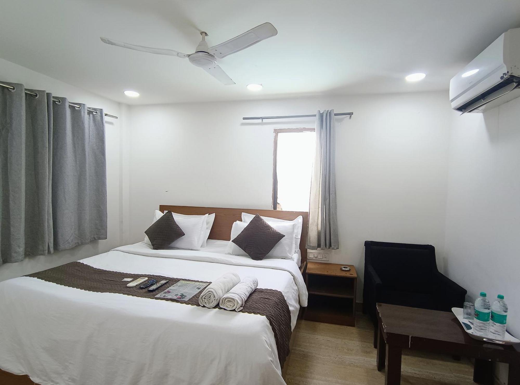 Crystel Residency By Premium New Delhi