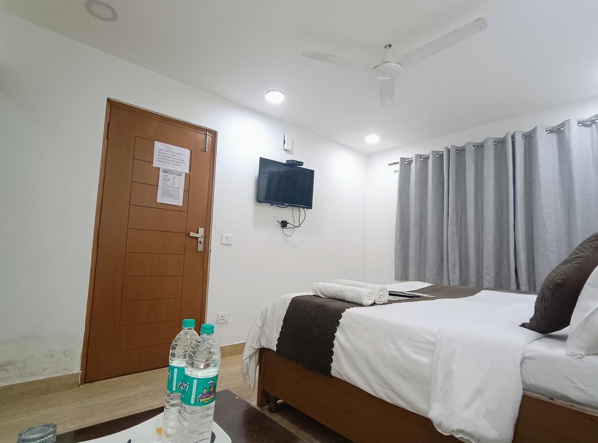 Crystel Residency By Premium New Delhi