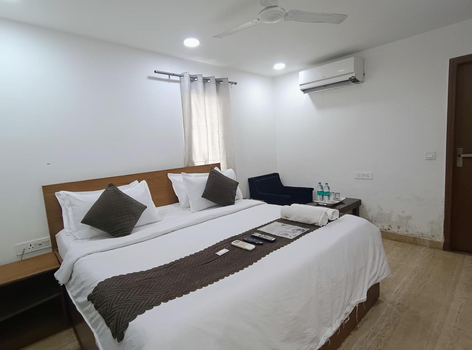 Hotel Crystel Residency By Premium New Delhi