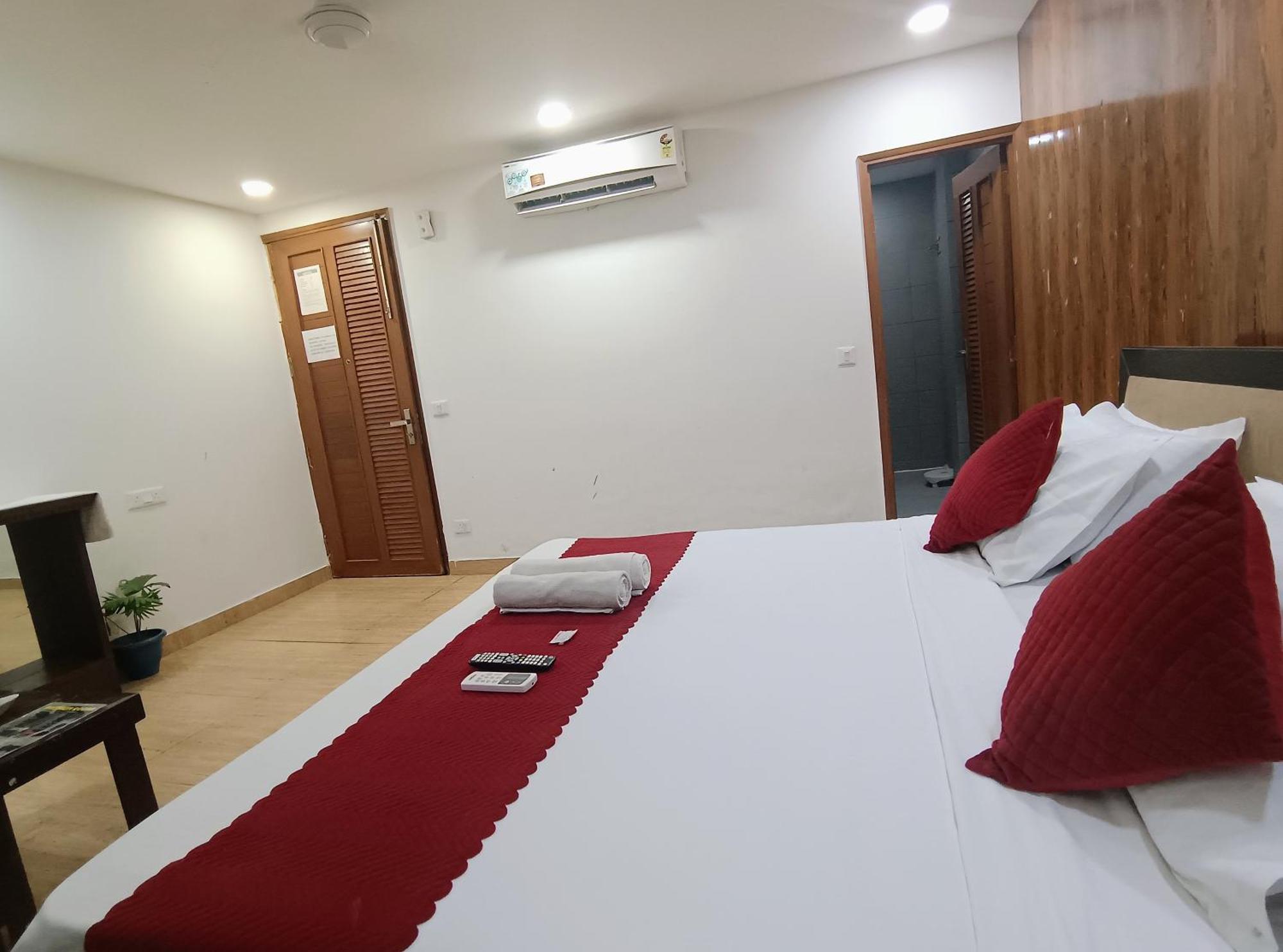 Crystel Residency By Premium 3*