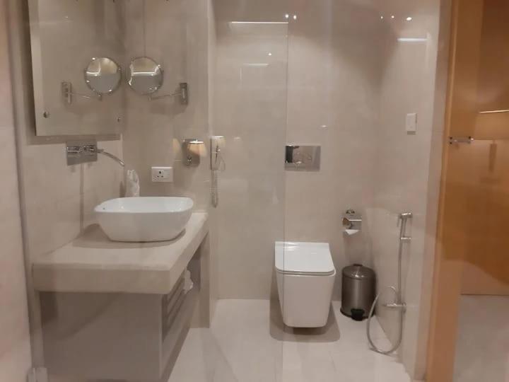 Hotel The Ventas Near Delhi Airport New Delhi