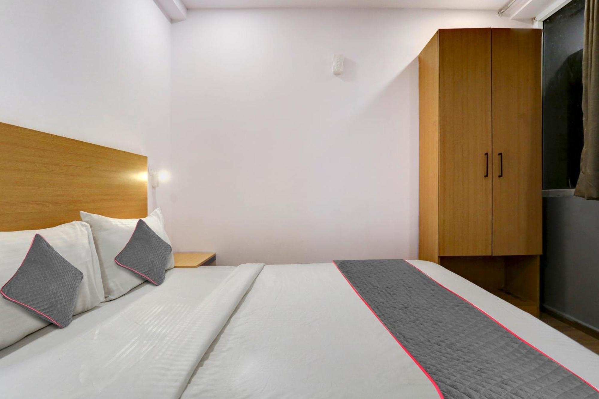 Collection O County Hotel 4*