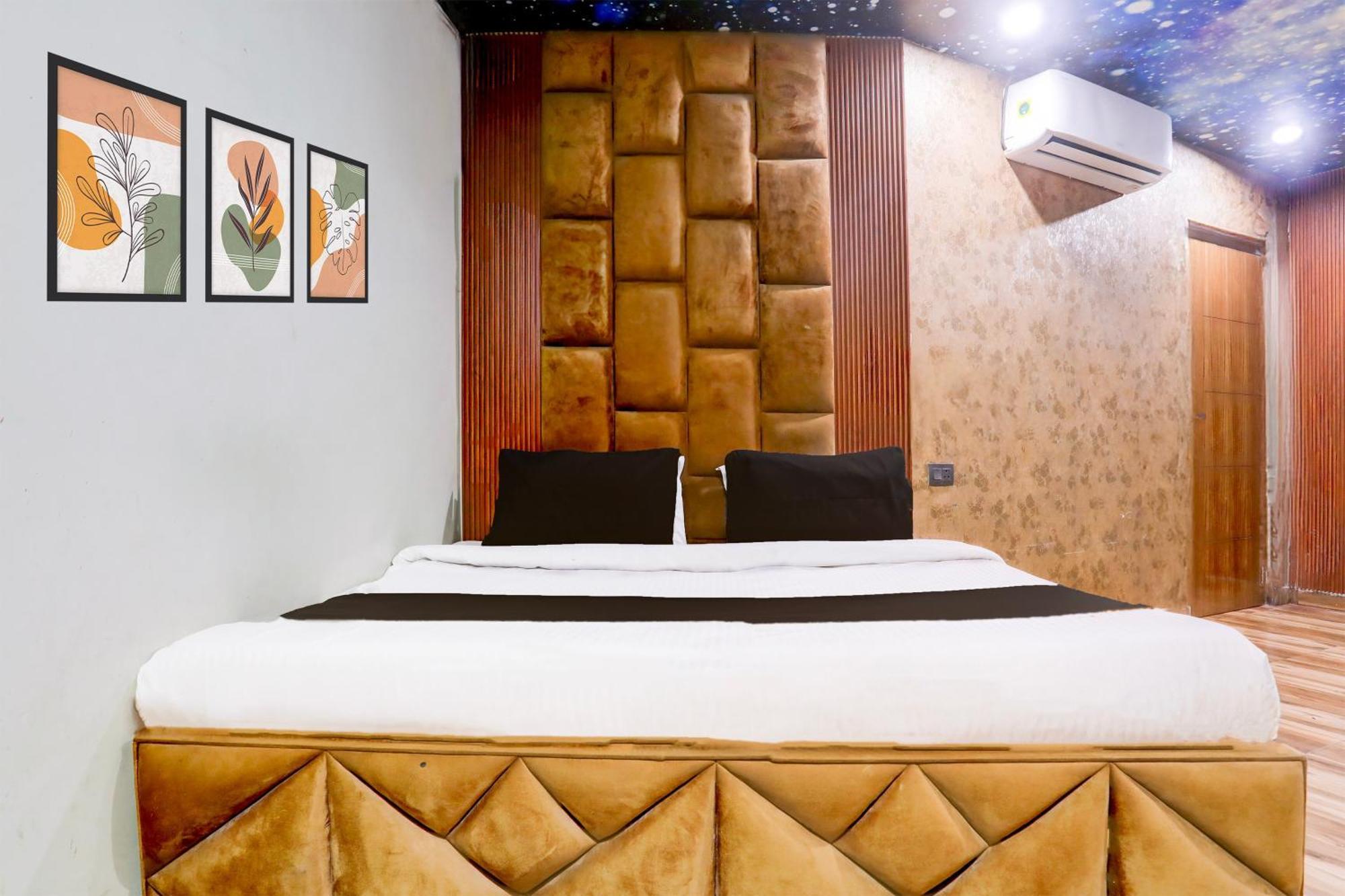 Hotel O Jeet