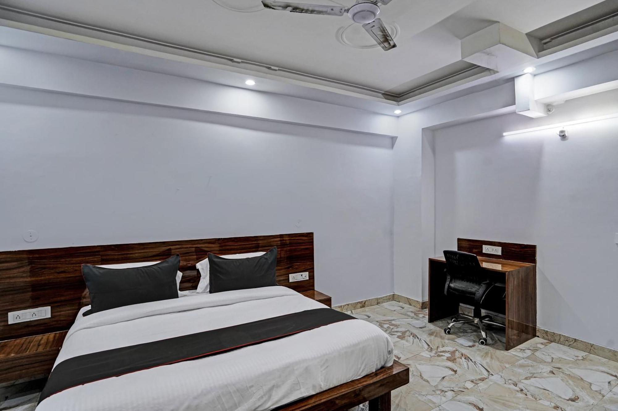 Collection O Grand King Hotel 4*