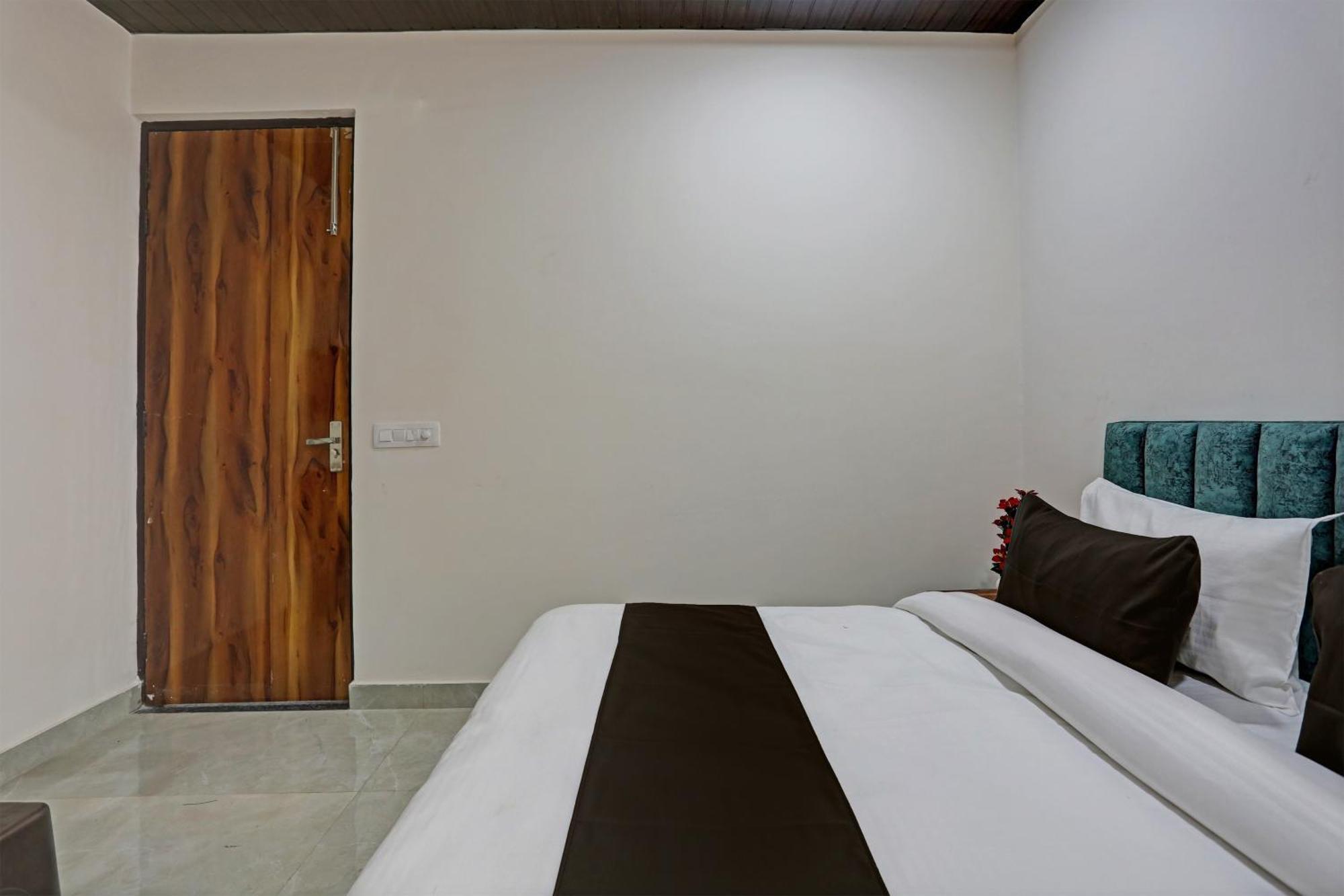 O Town House Gold 3* Delhi (National Capital Territory of India)