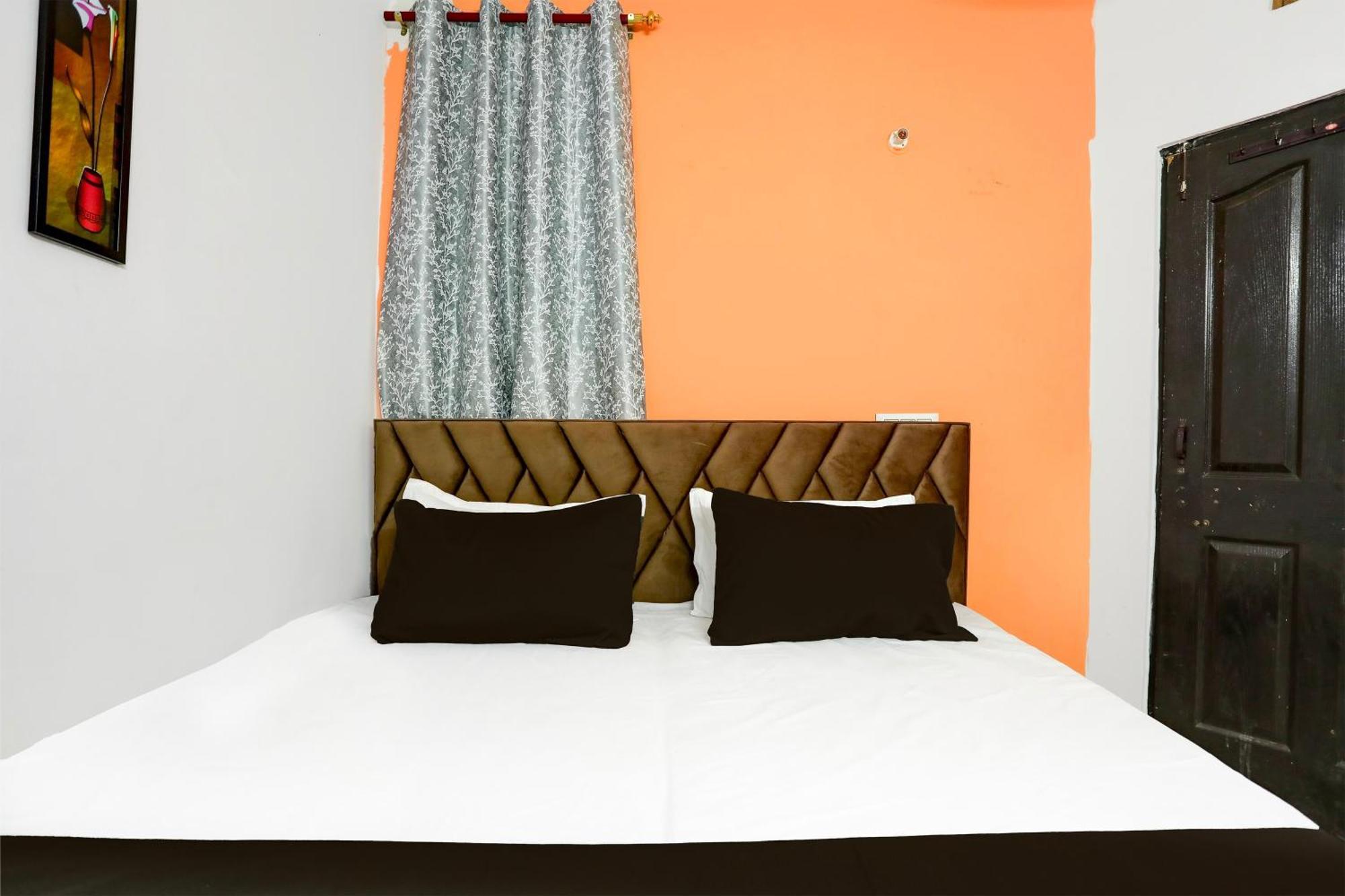O Aura Hotel 4*