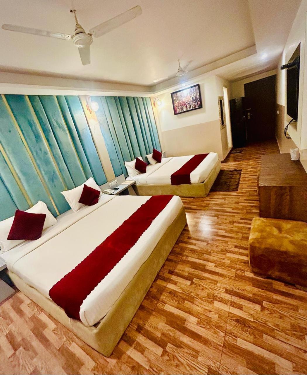 Coco Aeroporto Free Airport Drop 3* New Delhi