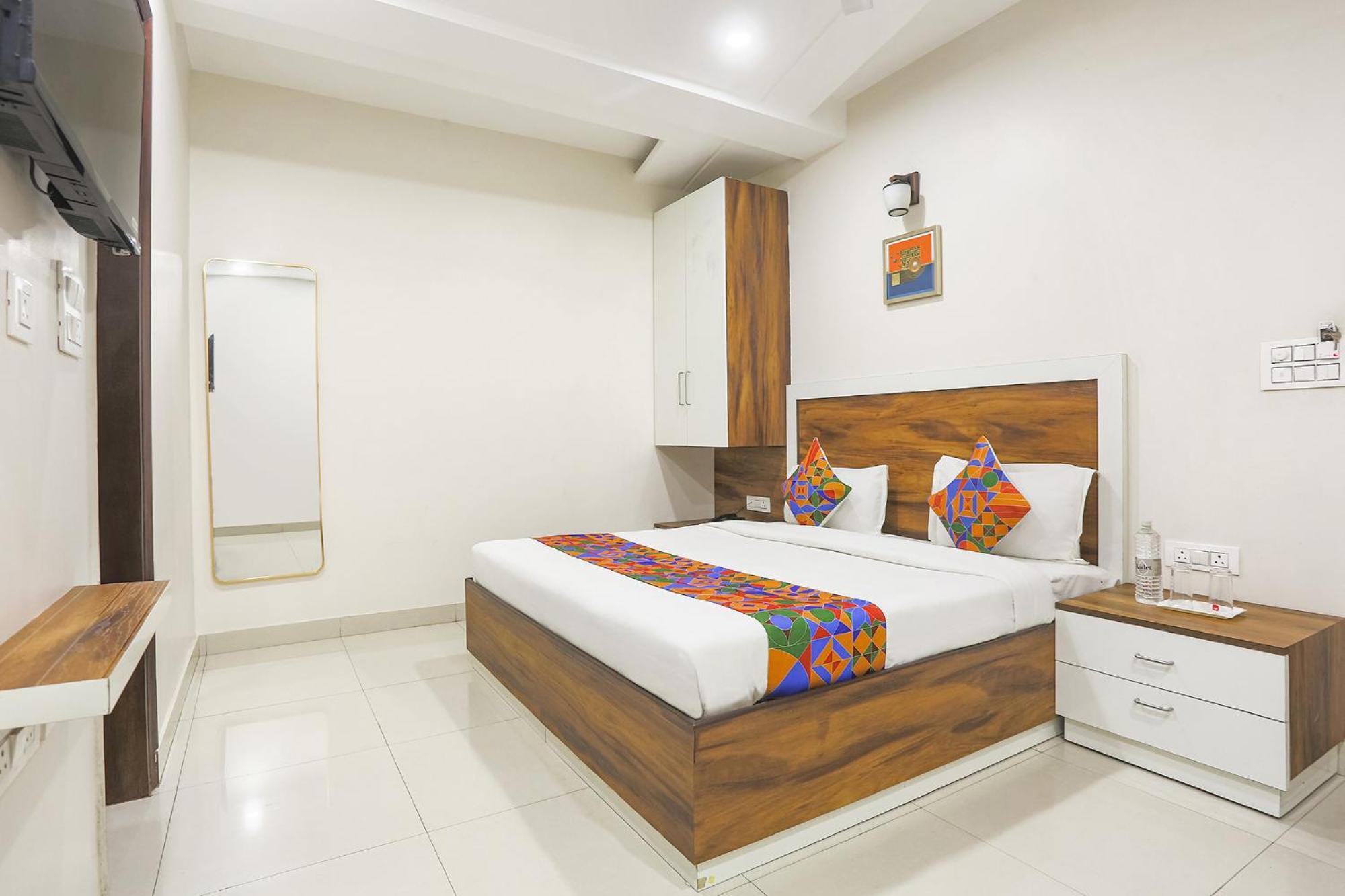 Hotel Fabhotel Embrace 3*