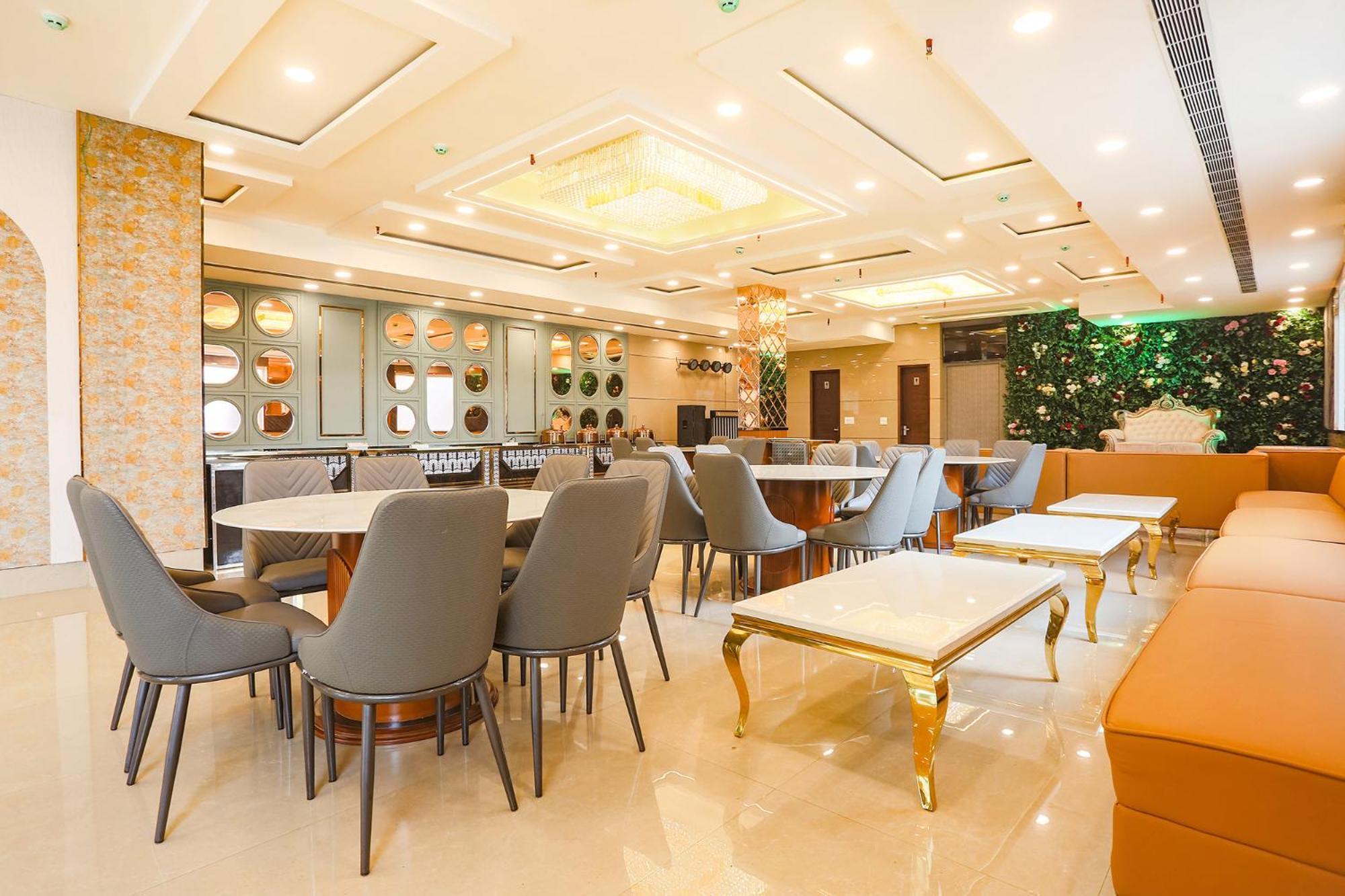Fabhotel Embrace 3*