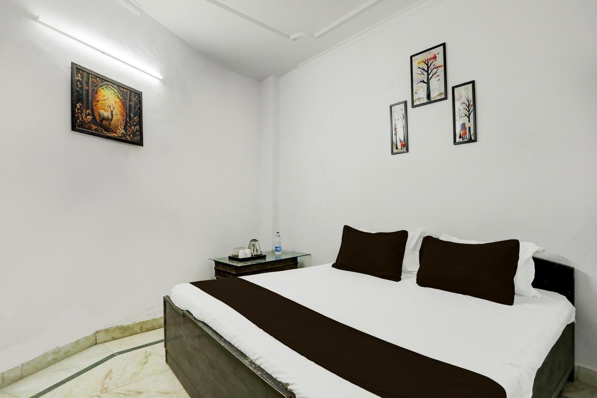 Hotel O Aura New Delhi
