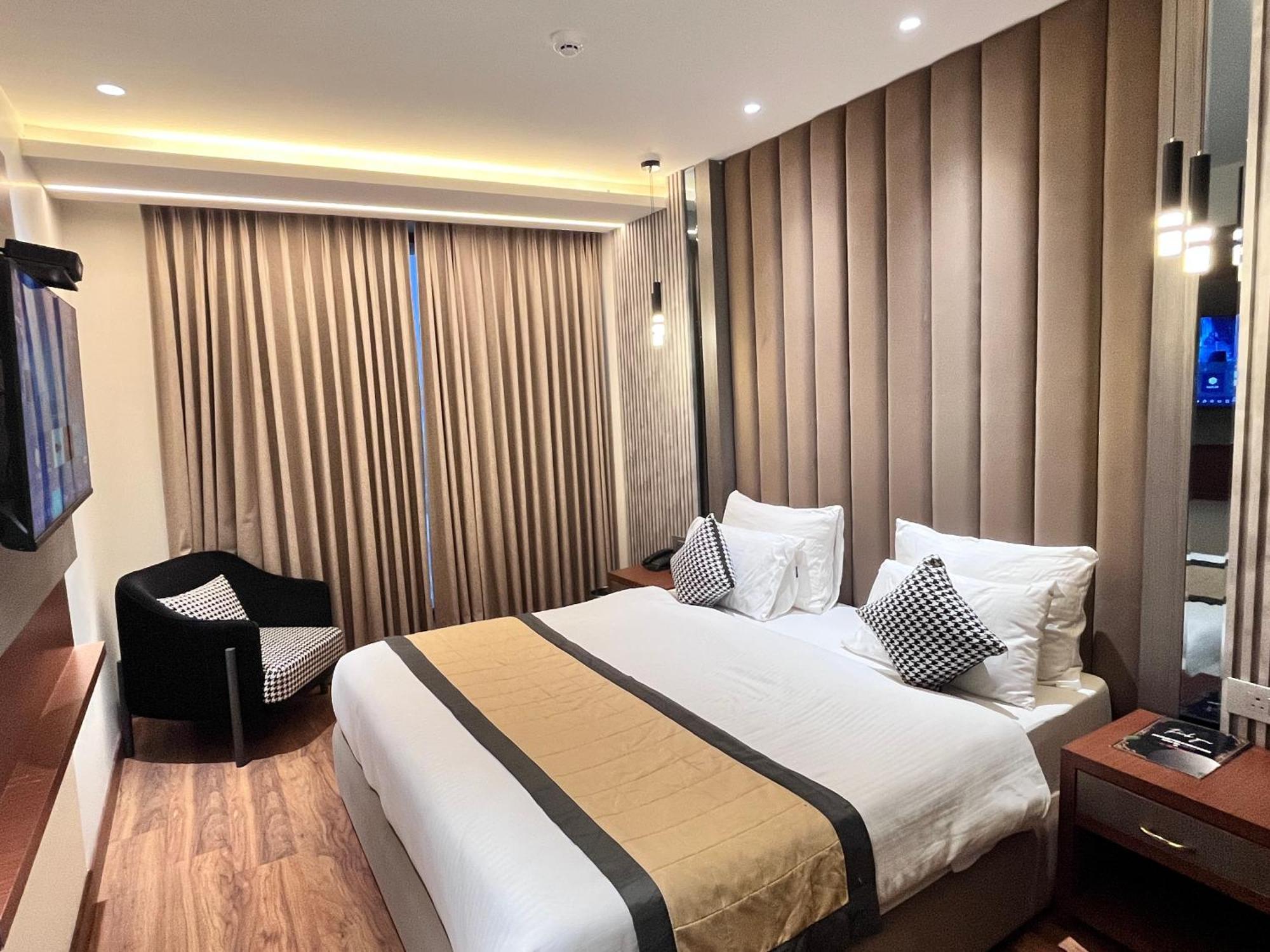 Hotel Western Blu Delhi (National Capital Territory of India)