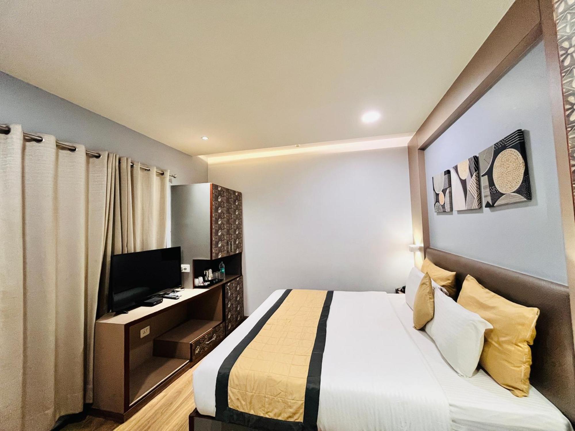 Western Blu 3* Delhi (National Capital Territory of India)