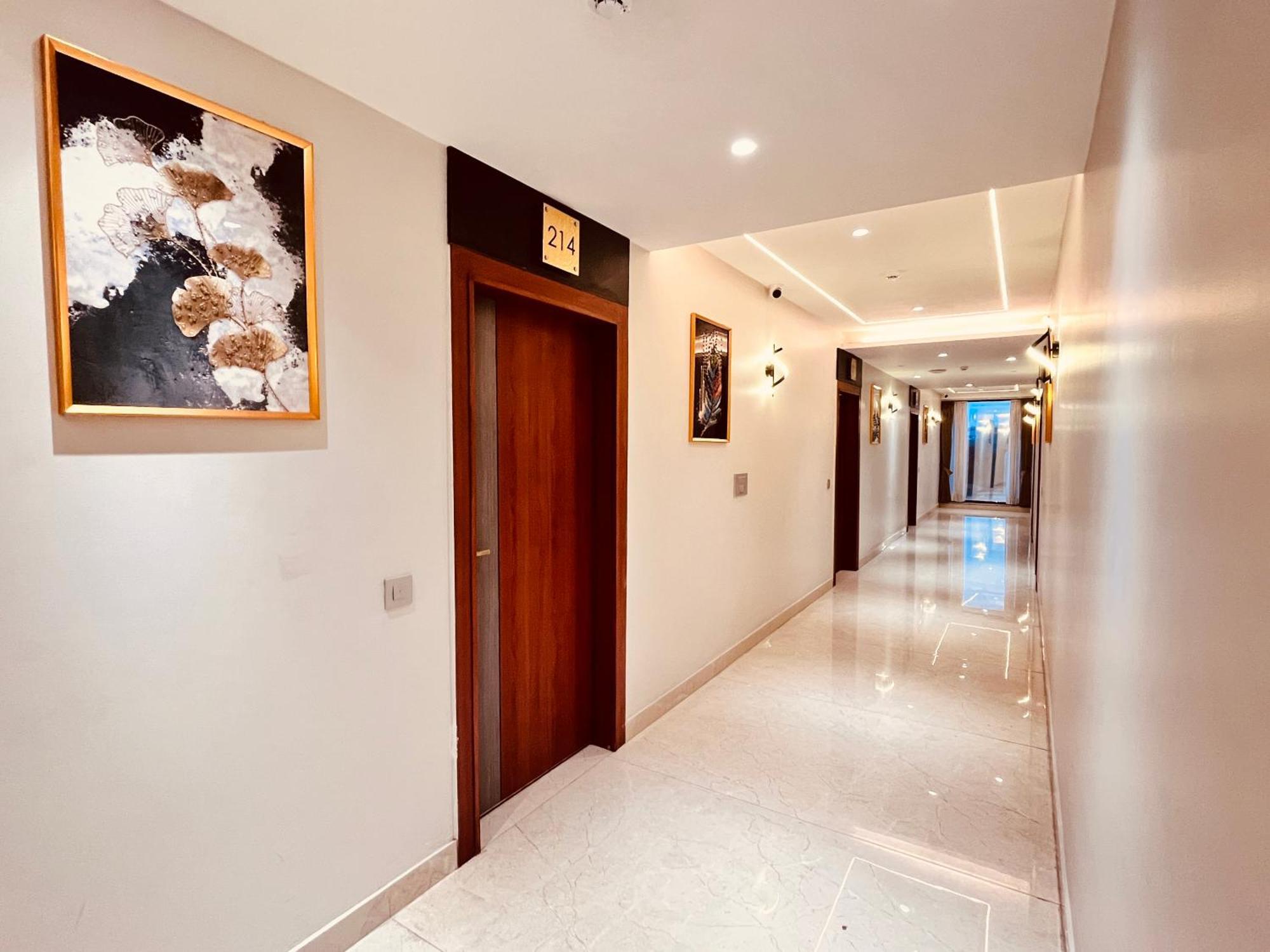 Western Blu Hotel Delhi (National Capital Territory of India)
