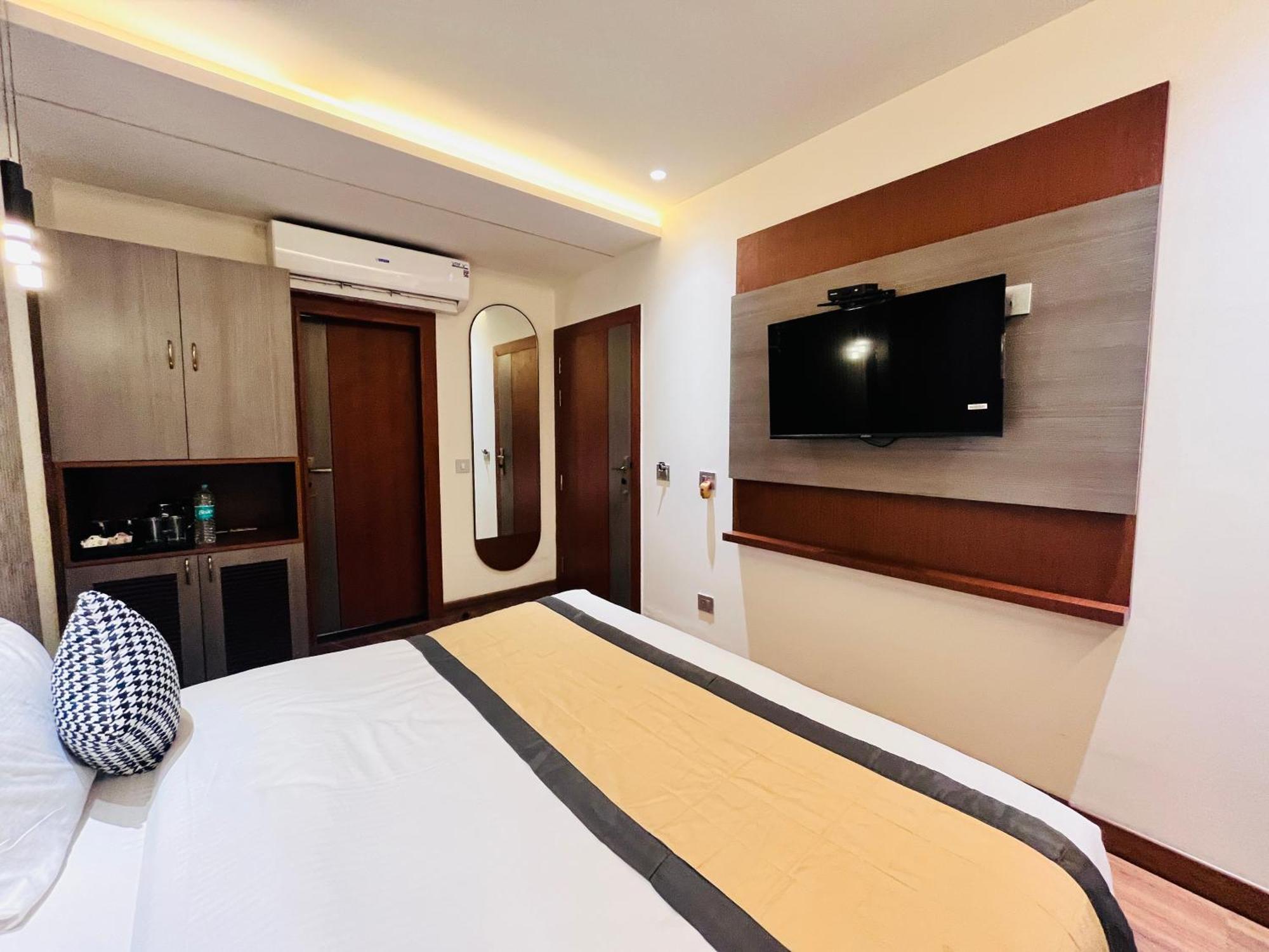 Western Blu 3* Delhi (National Capital Territory of India)
