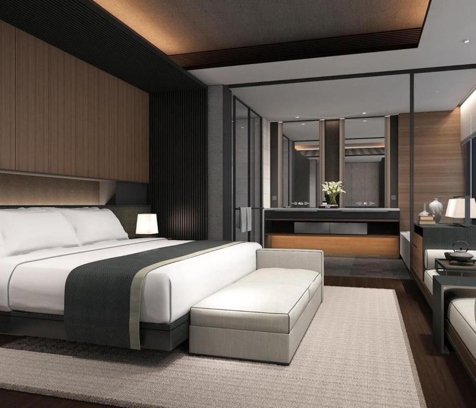 Hotel Plaza Grand Near Igi Airport 4*