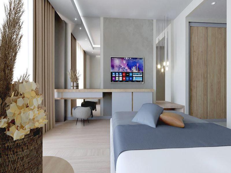 Plaza Grand Near Igi Airport 4*