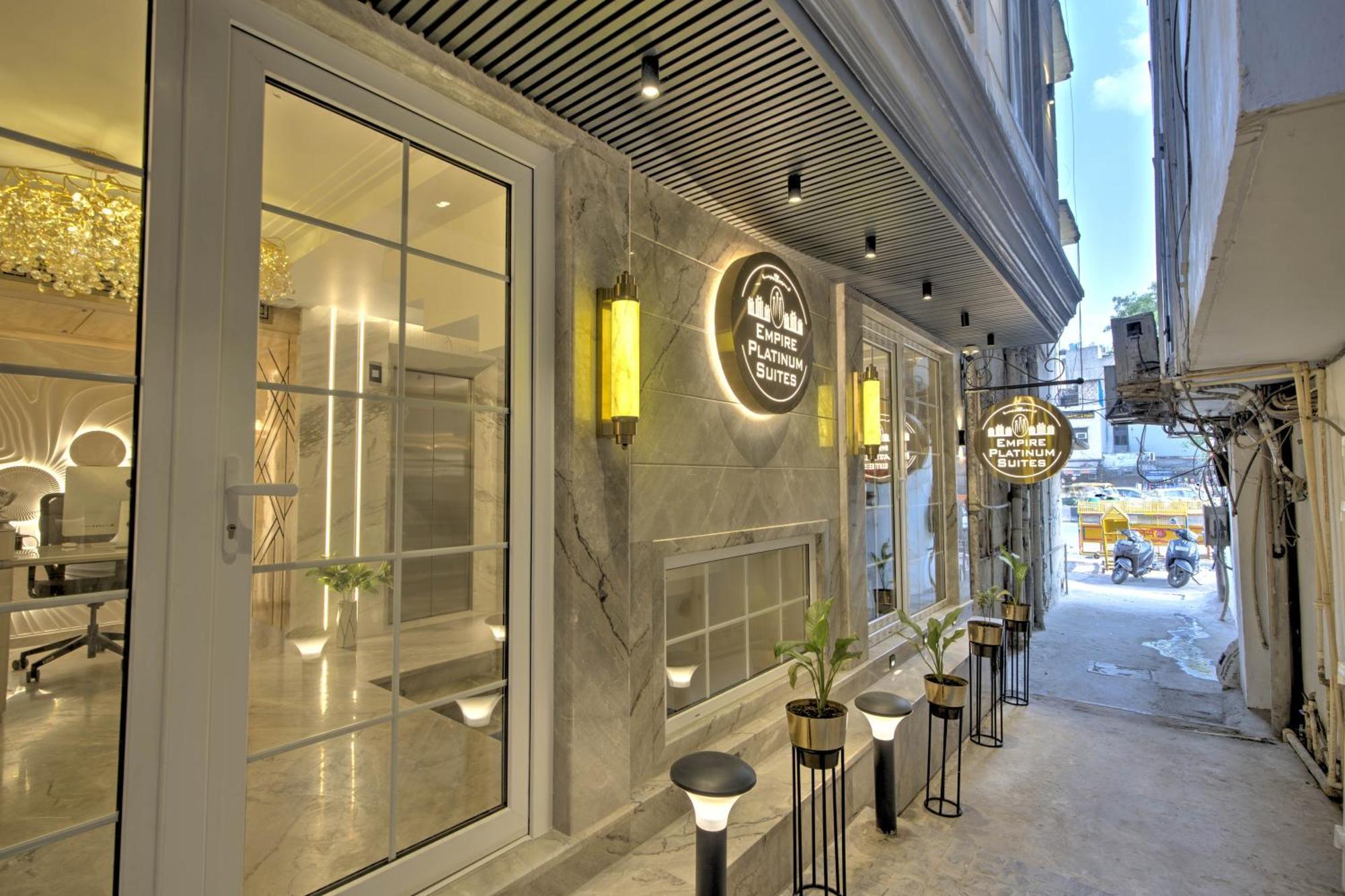 Empire Platinum