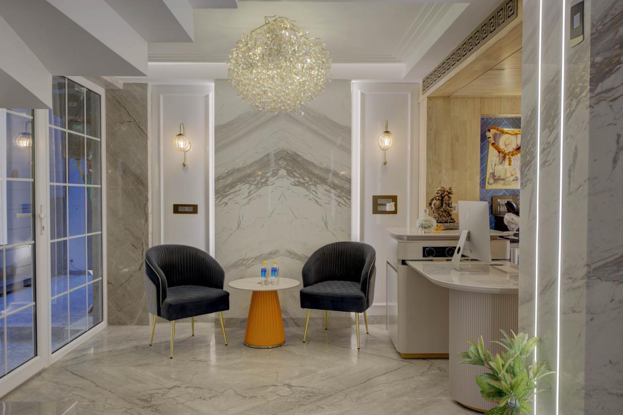 Empire Platinum Hotel