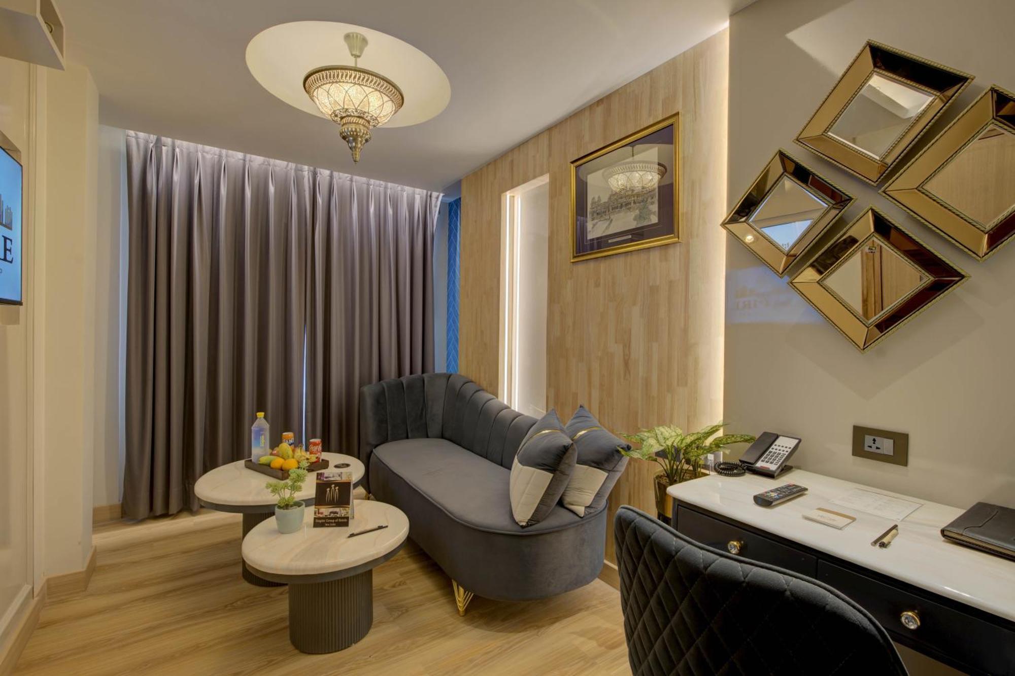 Hotel Empire Platinum 4*