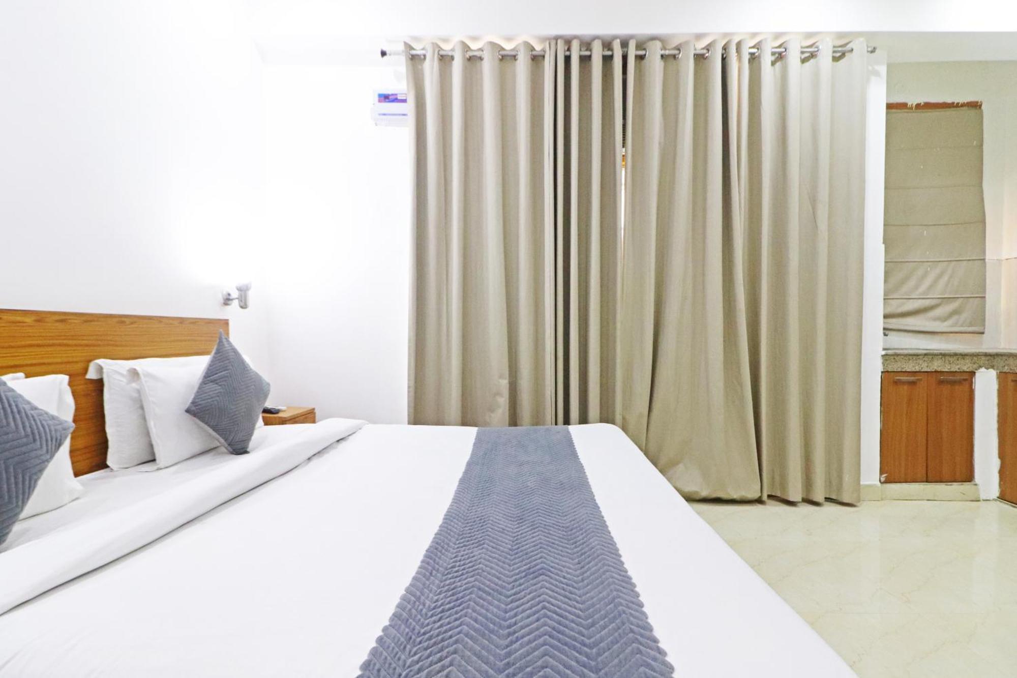 Trendy Residency - Couple Friendly 3* Nova Deli