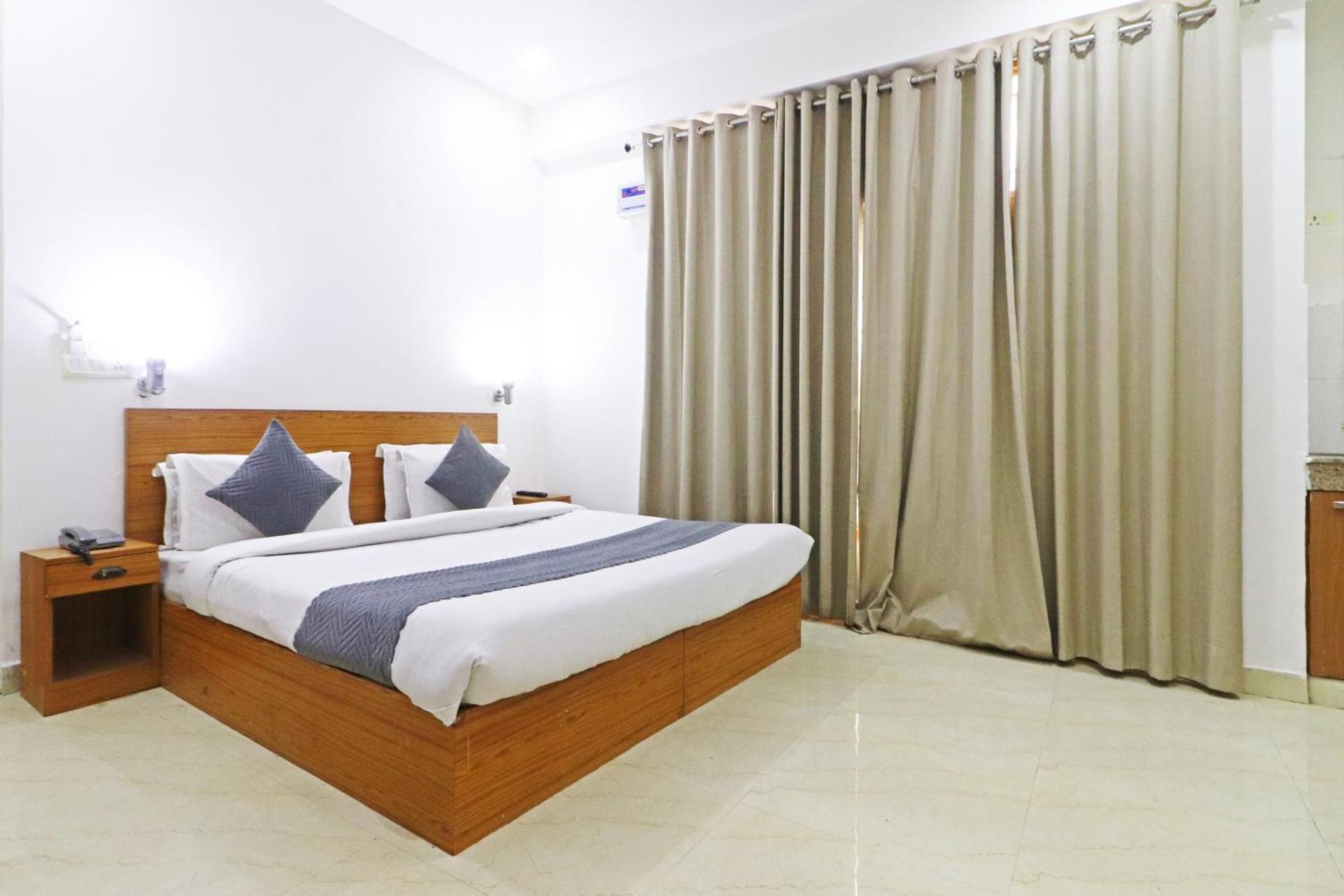 Hotel Trendy Residency - Couple Friendly Nova Deli