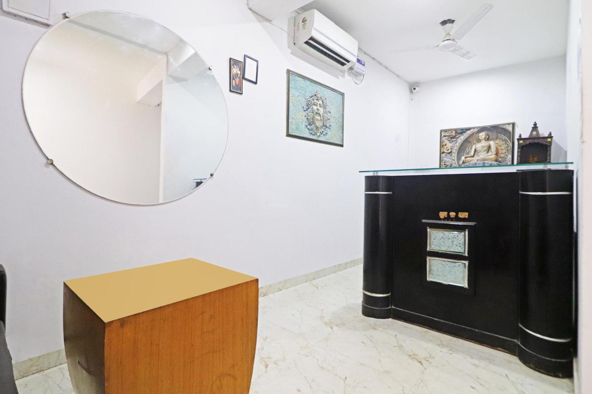 Trendy Residency - Couple Friendly 3* Nova Deli