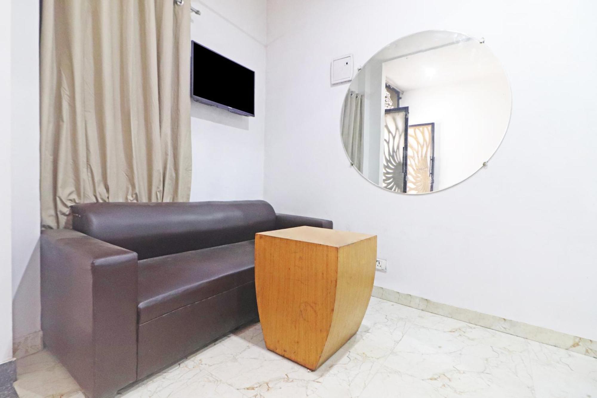 Hotel Trendy Residency - Couple Friendly Nova Deli