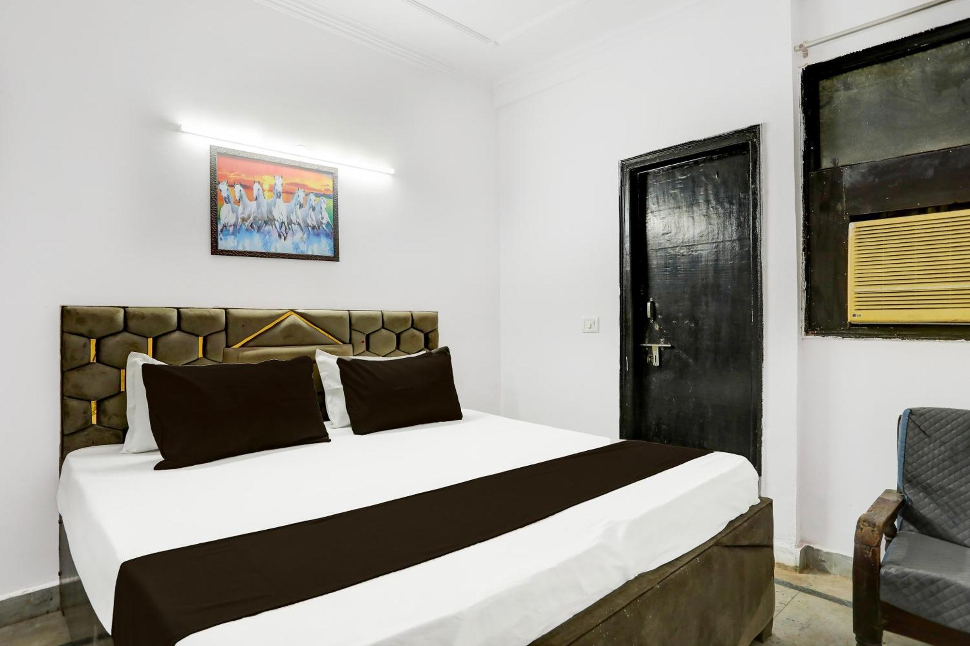 O Aura Hotel New Delhi