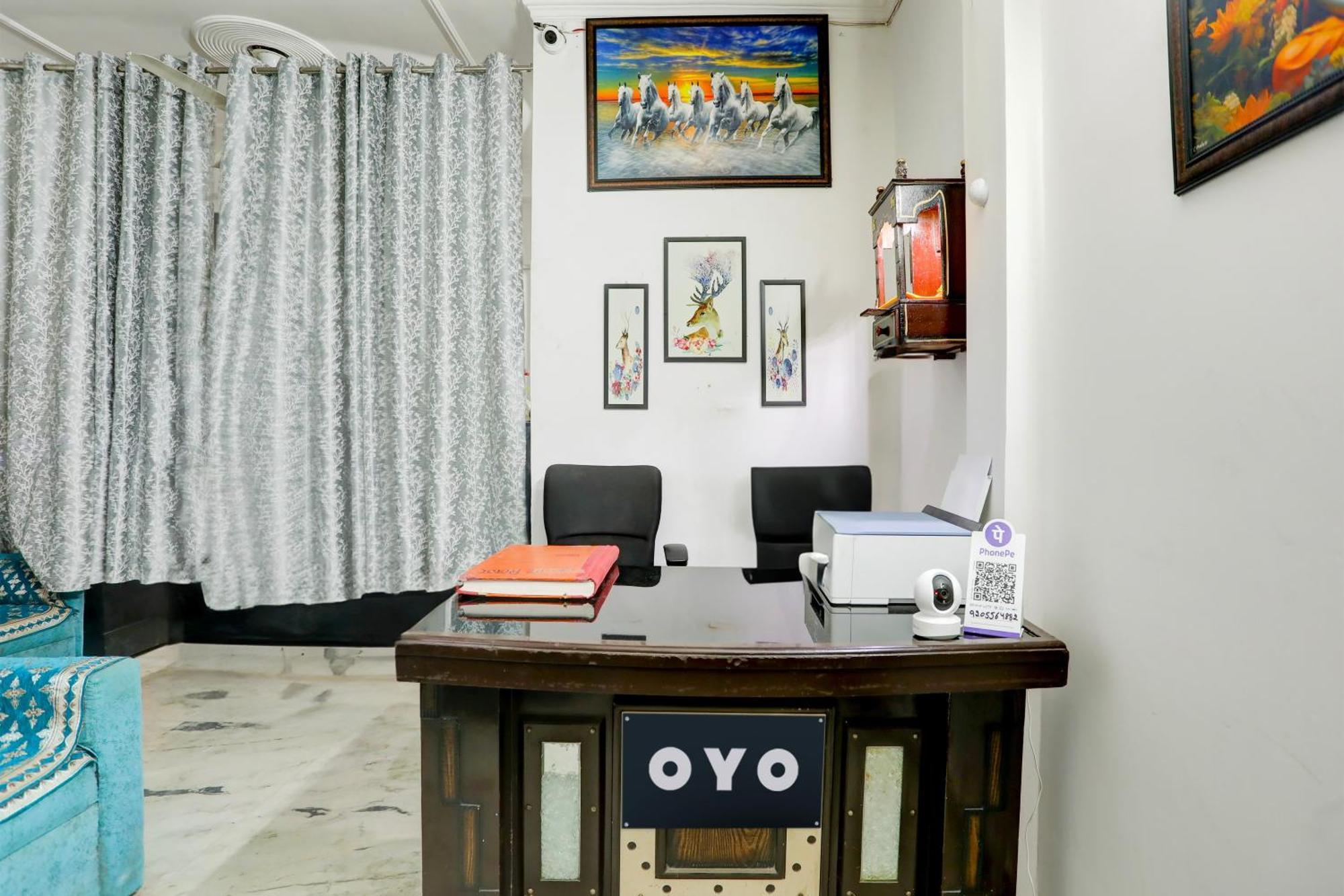 O Aura Hotel New Delhi