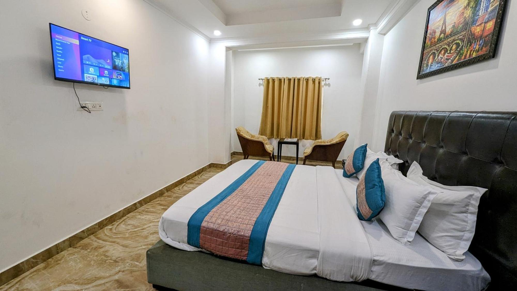 Moon Taj Near Yashobhoomi Convention Centre Hotel Delhi (National Capital Territory of India)