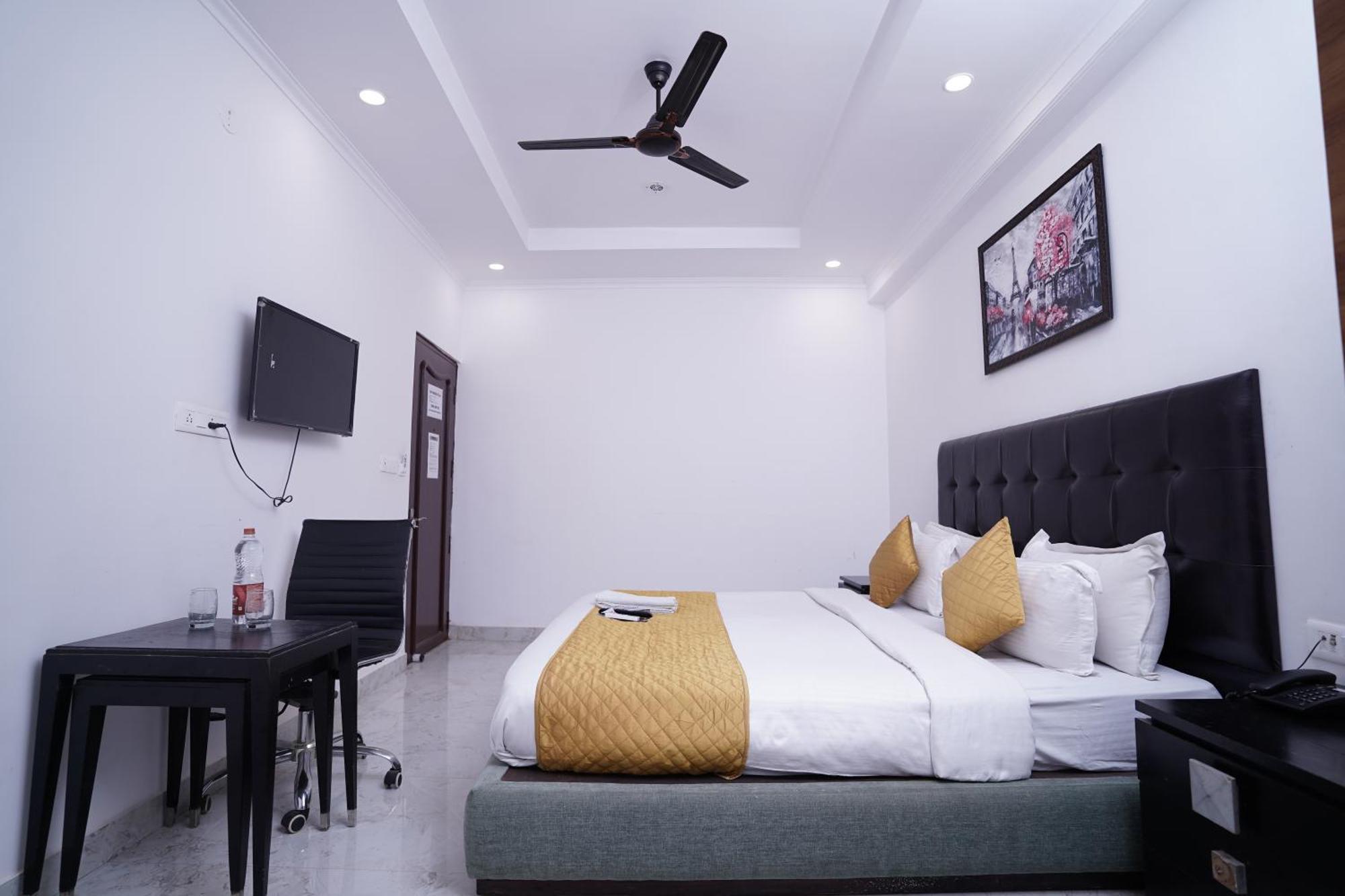 Moon Taj Near Yashobhoomi Convention Centre 3* Delhi (National Capital Territory of India)