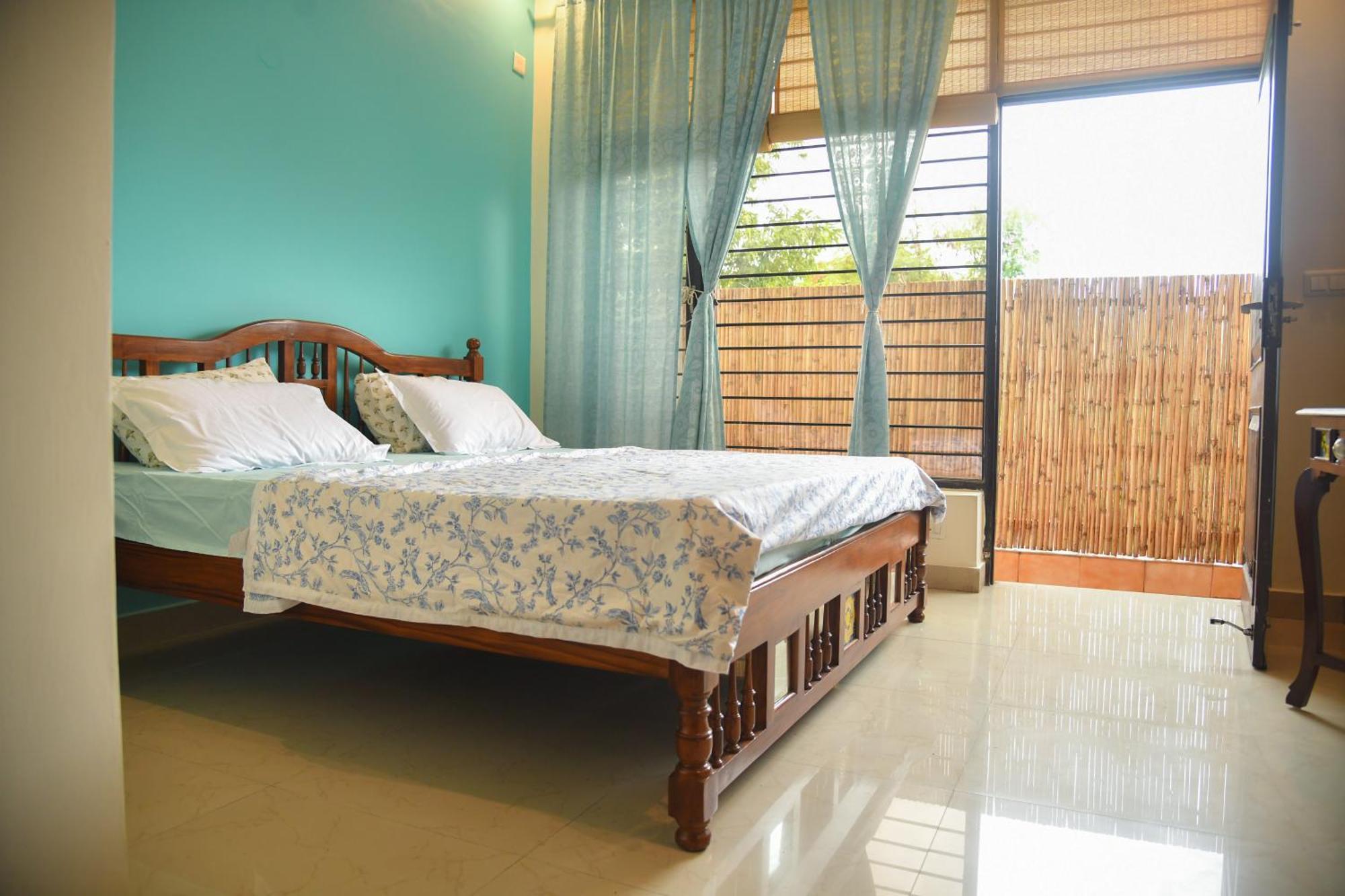 Bed & Breakfast Himtrek Delhi *