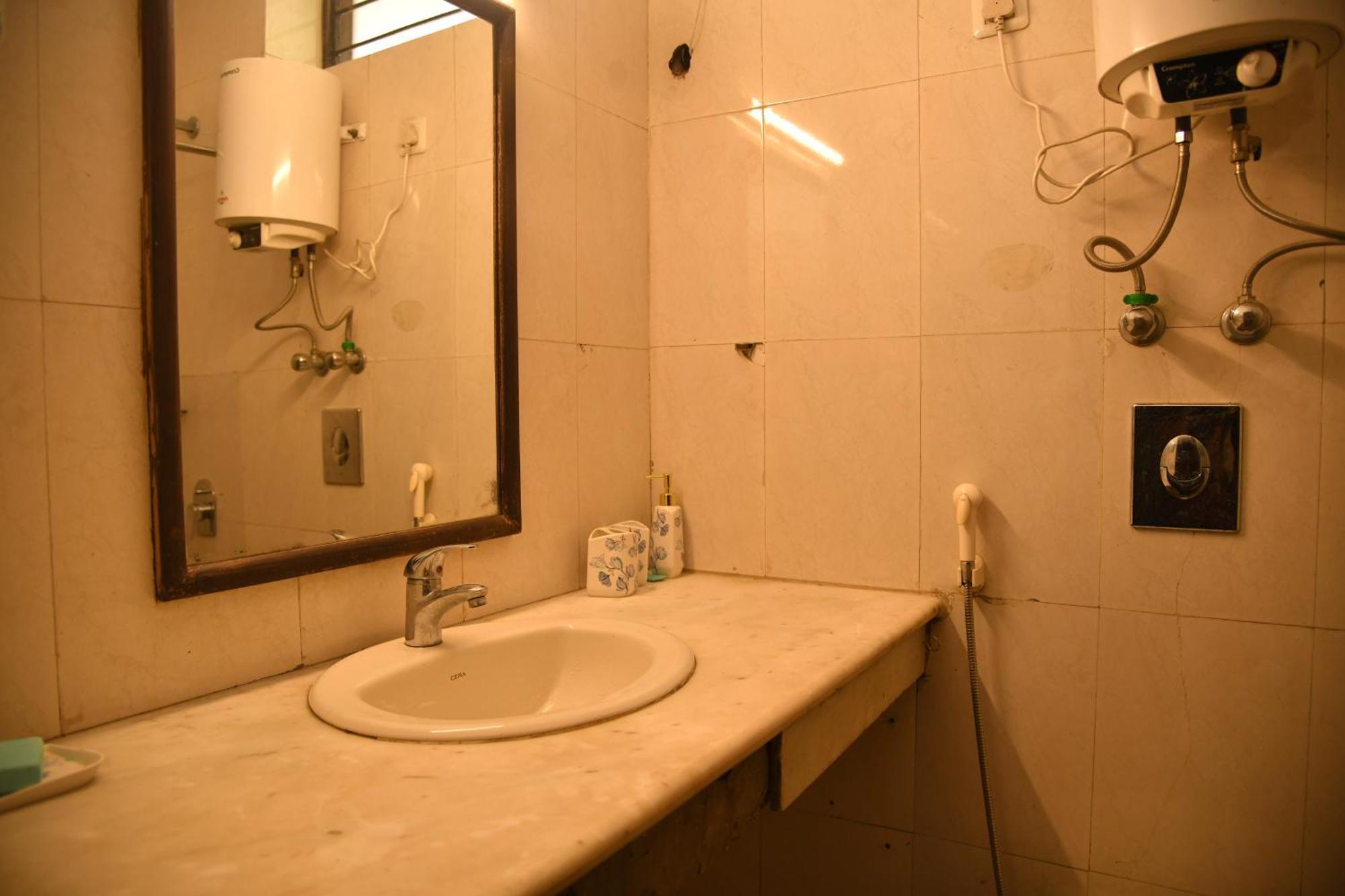 Himtrek Delhi Bed & Breakfast New Delhi