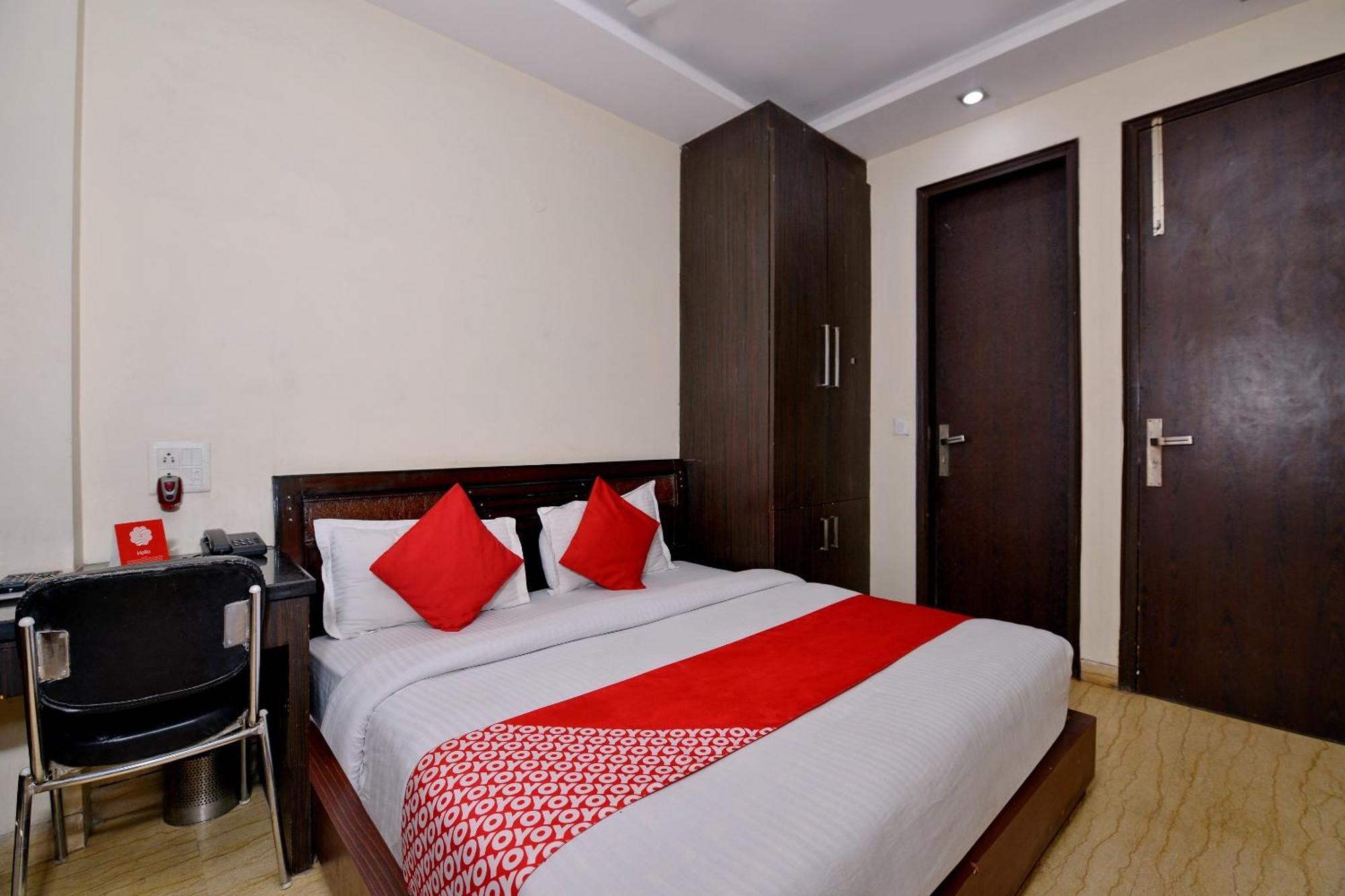 Hotel Collection O Lotus 3*