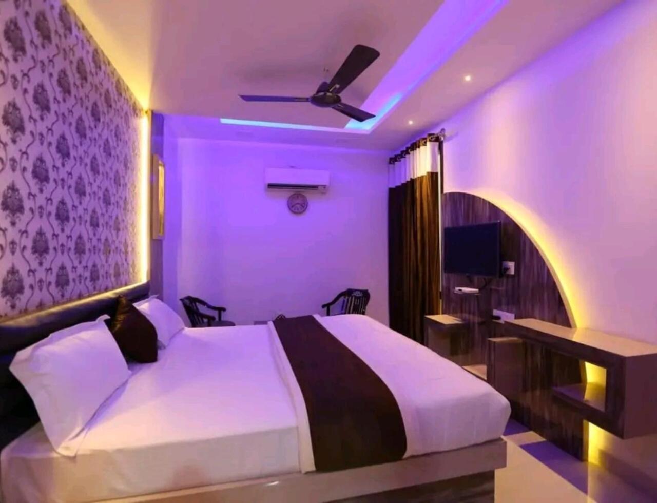 Hotel O Tp 3*