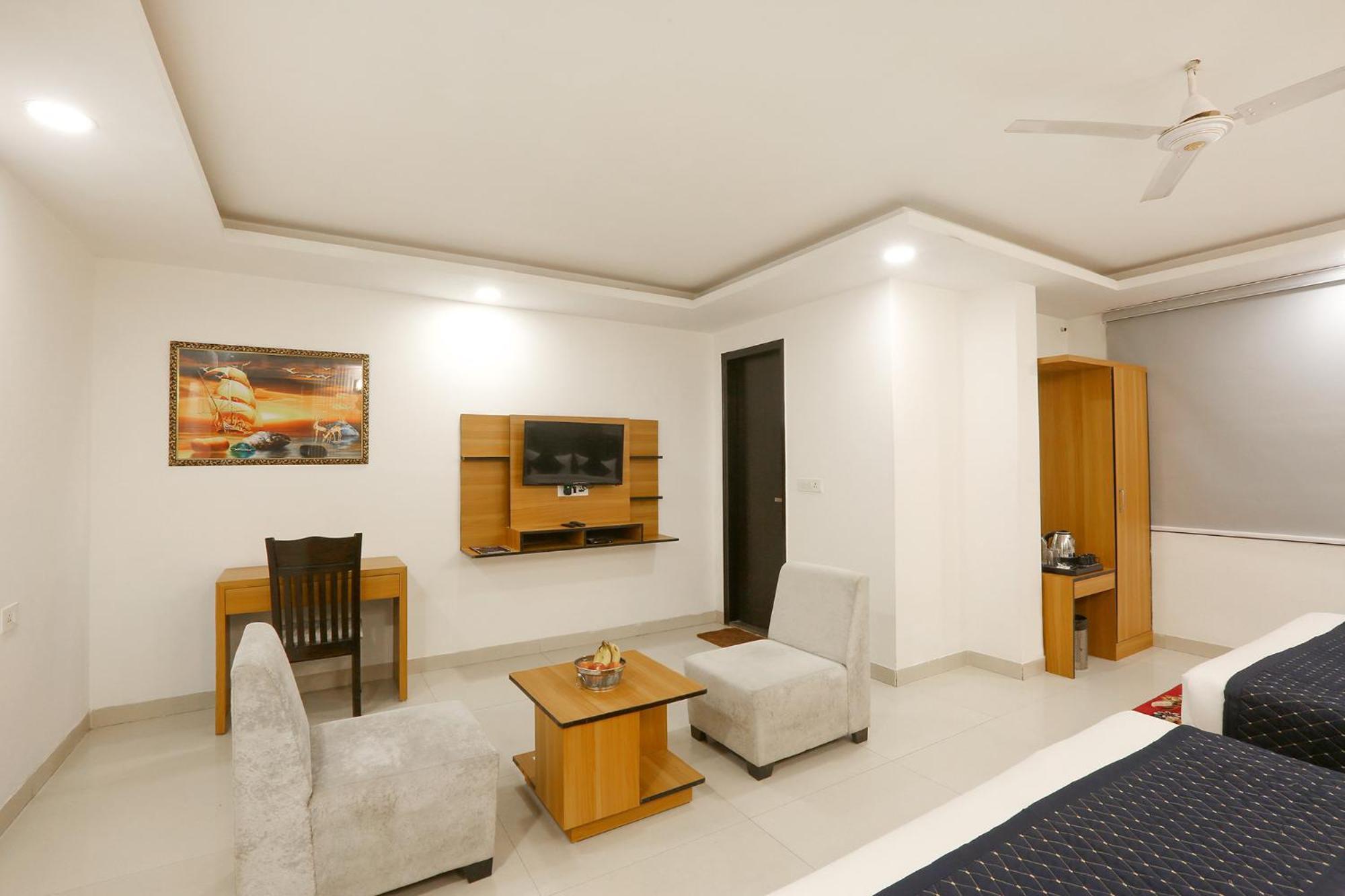 Hotel Fabhotel Airport Zone Olive Near Igi Airport New Delhi