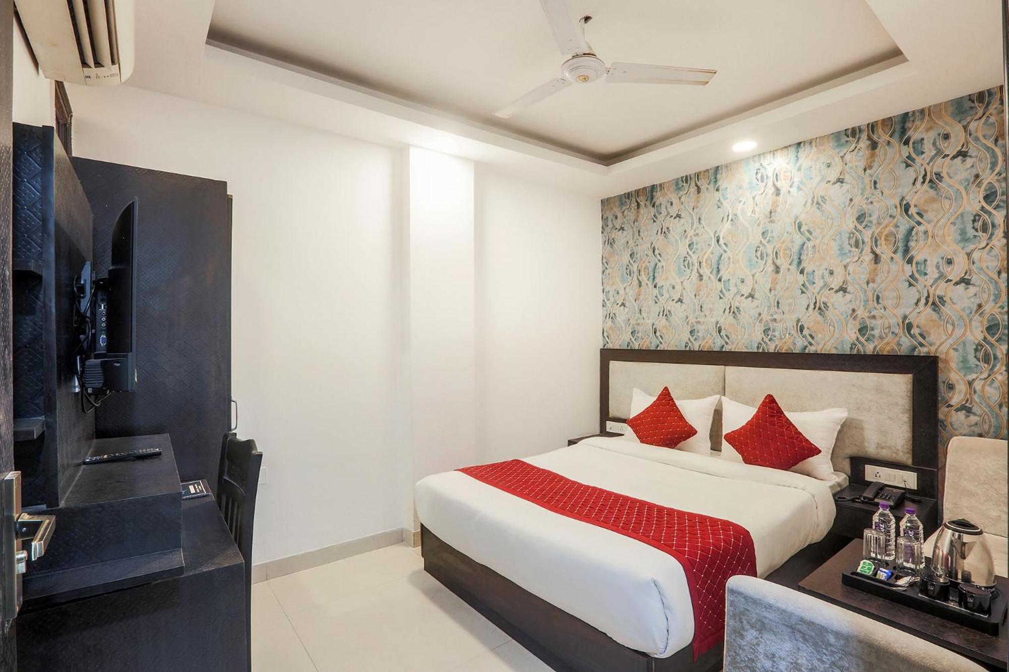 Fabhotel Airport Zone Olive Near Igi Airport 3*