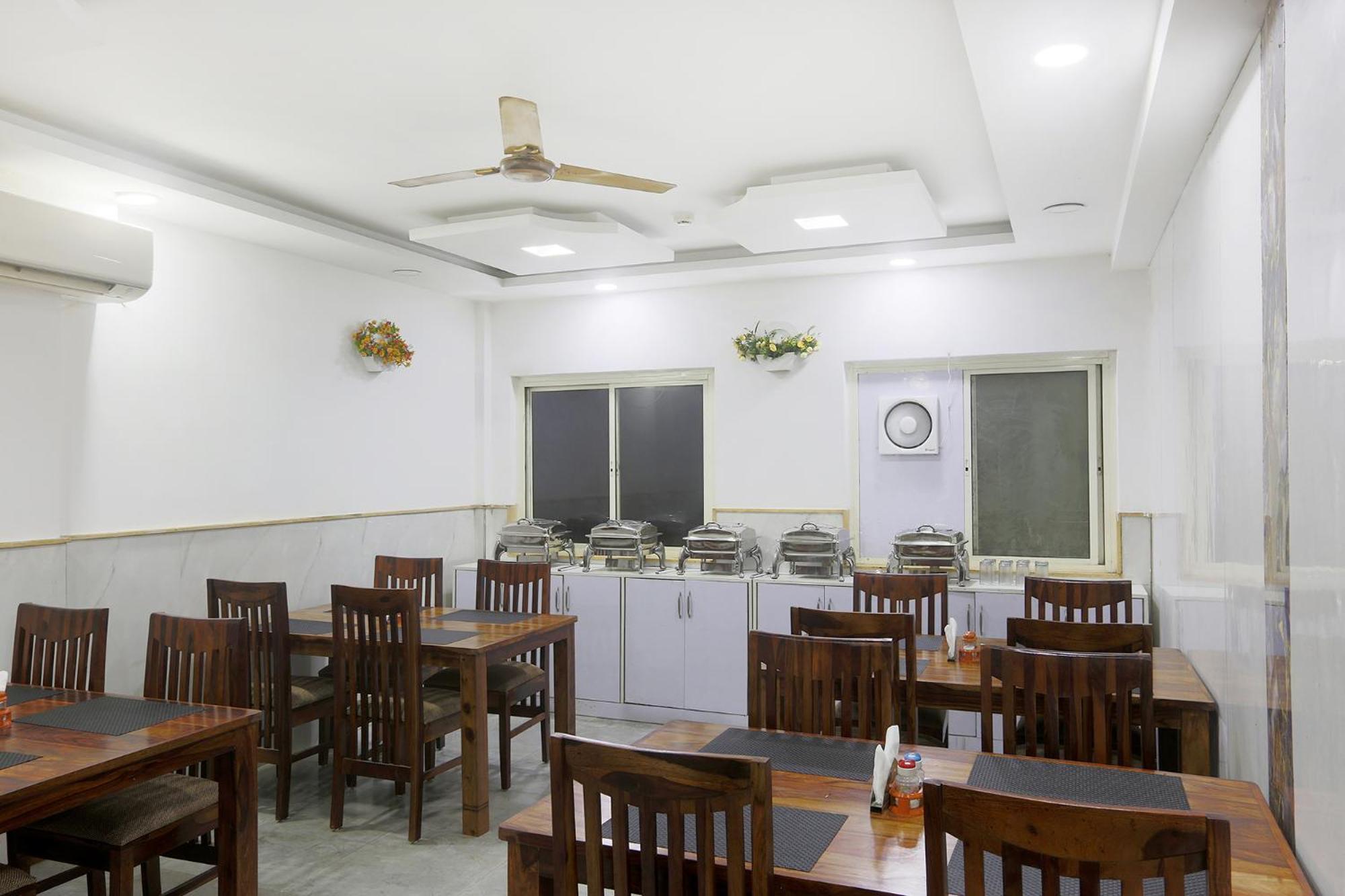 Fabhotel Airport Zone Olive Near Igi Airport Hotel