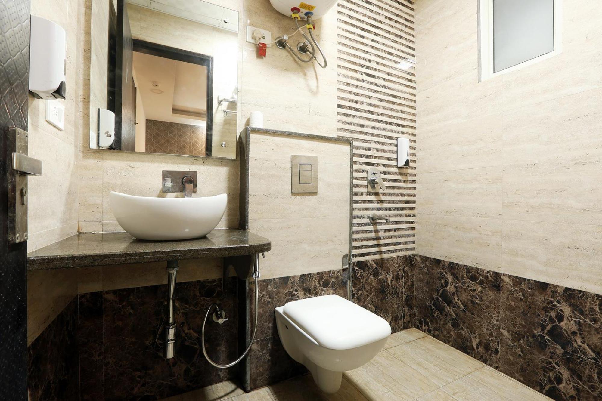 Hotel Fabhotel Airport Zone Olive Near Igi Airport New Delhi