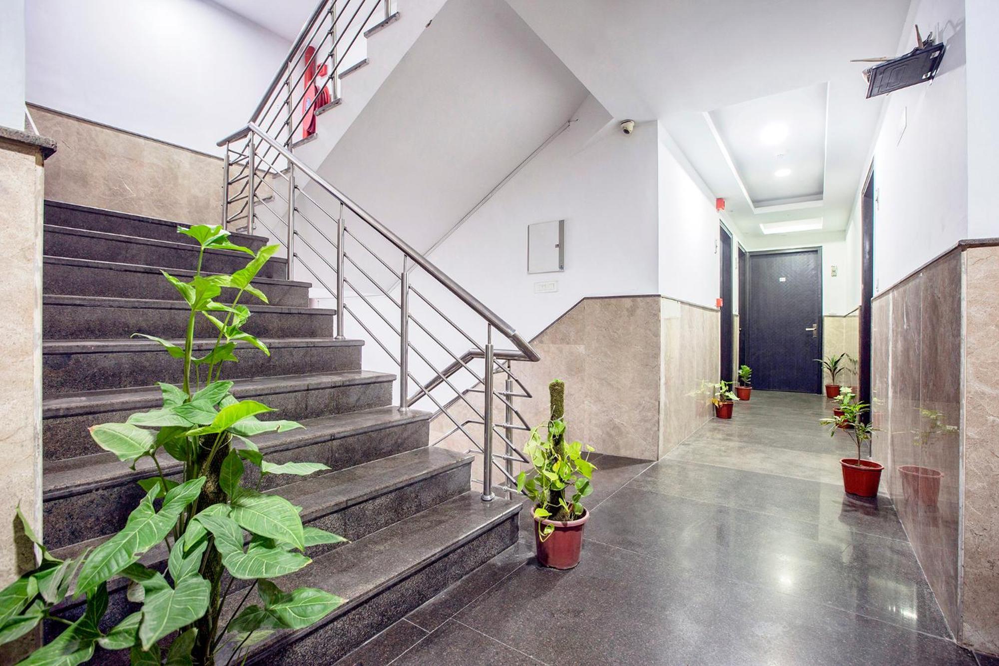 Fabhotel Airport Zone Olive Near Igi Airport 3* New Delhi