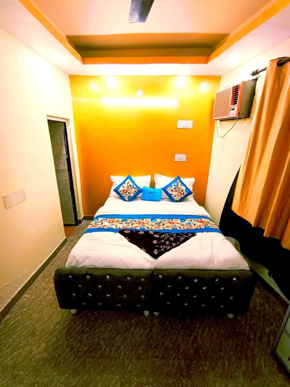 The Deep Residency Hotel