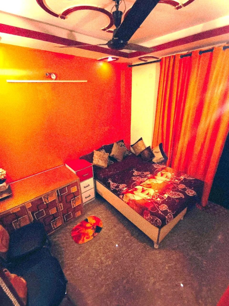 Hotel The Deep Residency Nova Deli