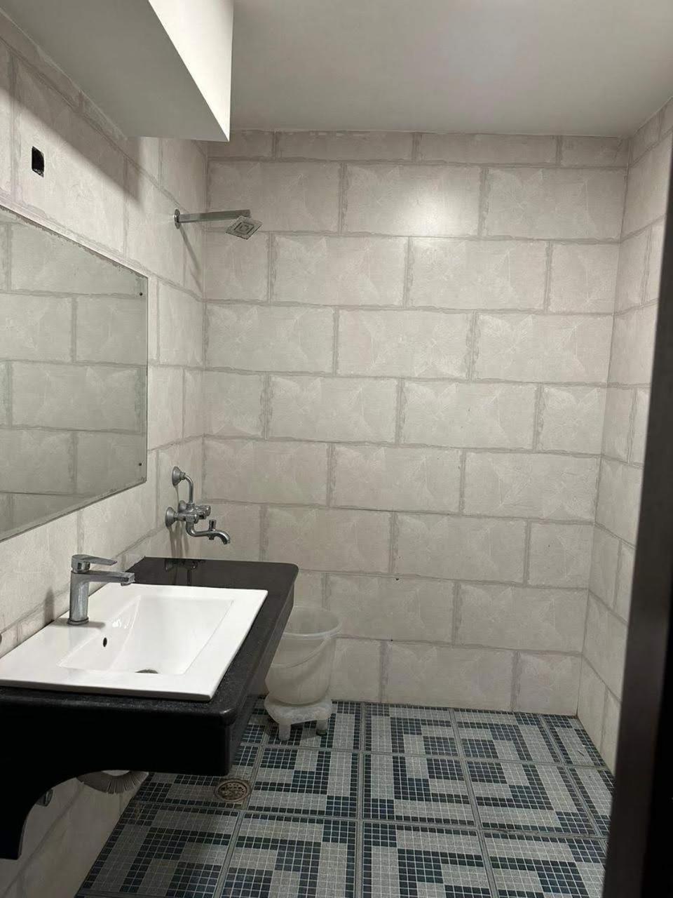 Hotel Amenda Sweet Igi Airport New Delhi