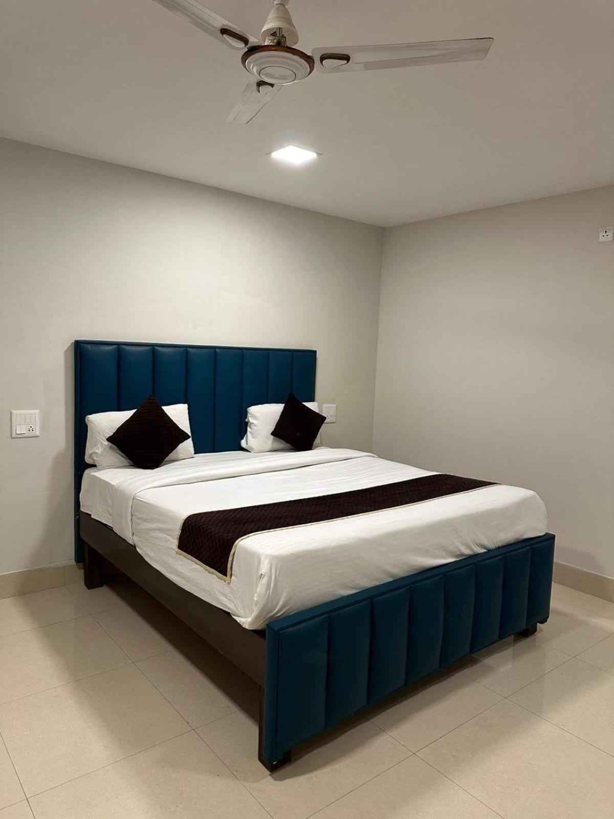 Amenda Sweet Igi Airport Hotel New Delhi