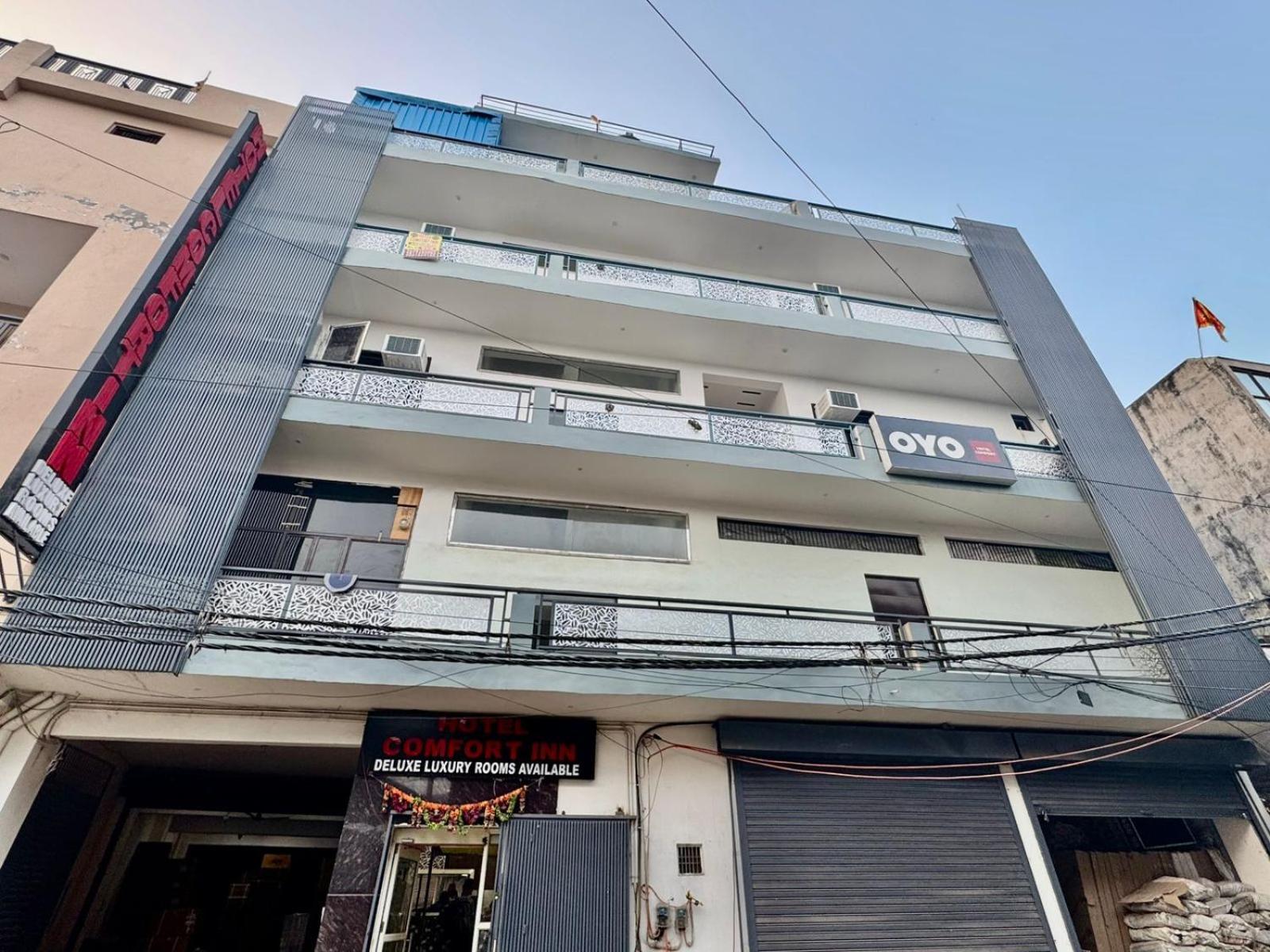 Hotel Comfort Inn, Mundka, New Delhi - Near Nangloi Metro Station Hotel Delhi (National Capital Territory of India)