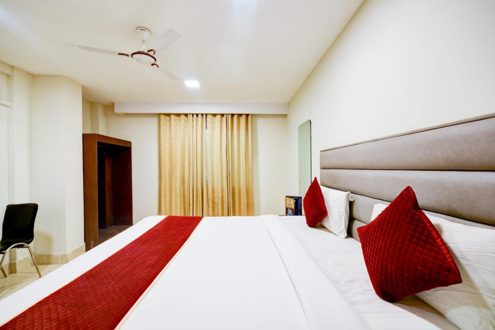 Amenda Sweet Igi Airport 3* New Delhi